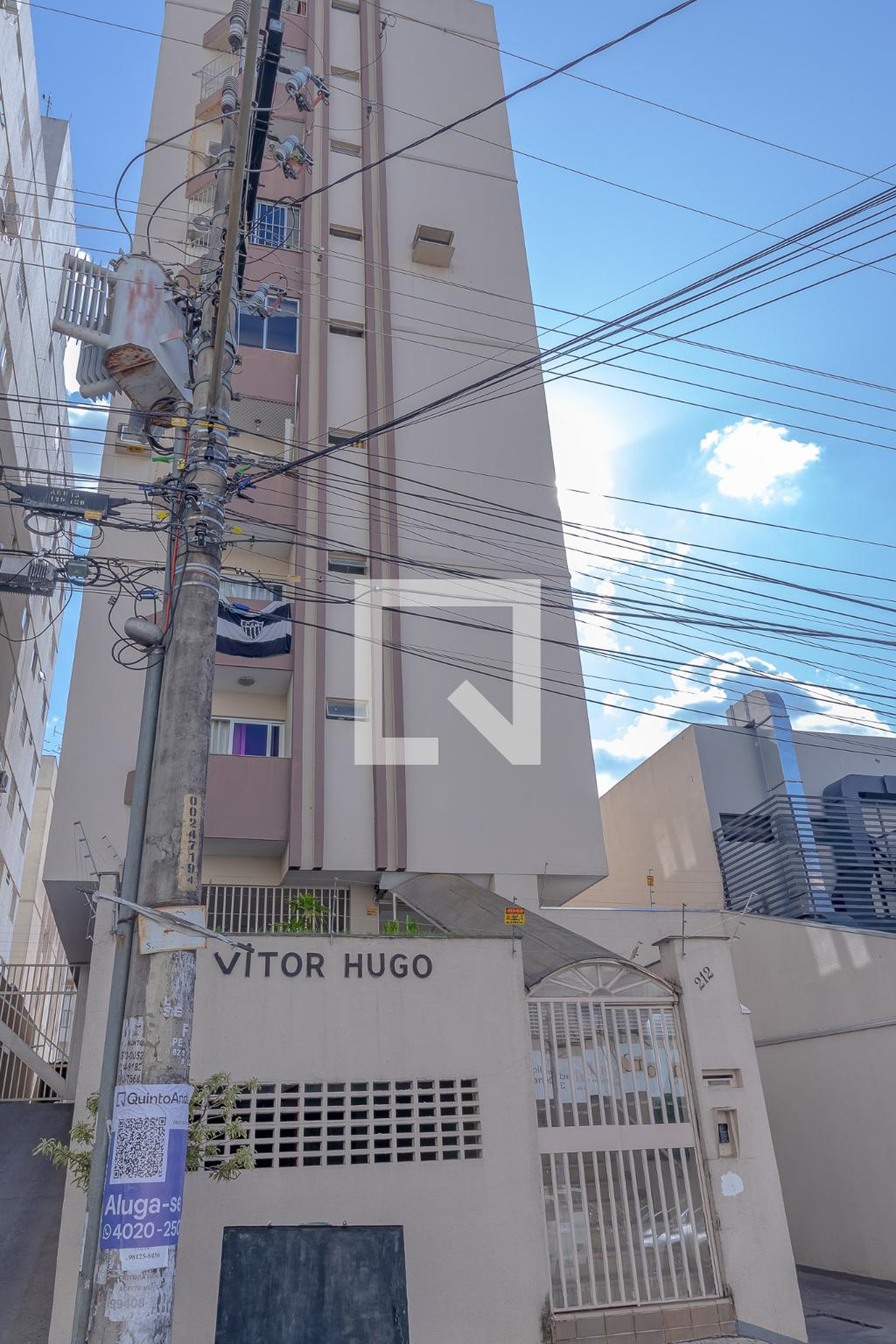 Fachada do Condomínio Edifício Vitor Hugo