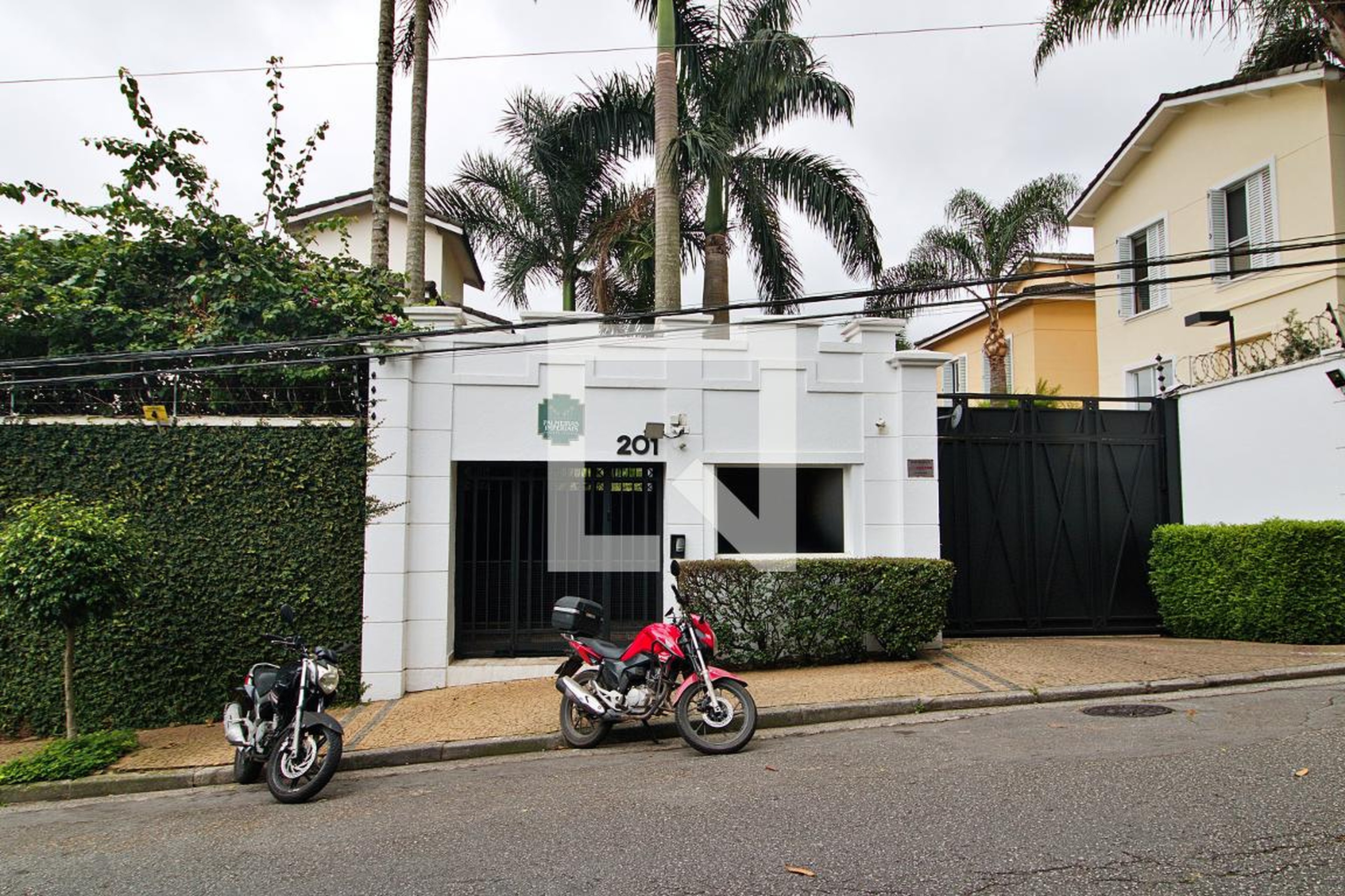 Fachada Condomínio Palmeiras Imperiais do Morumbi