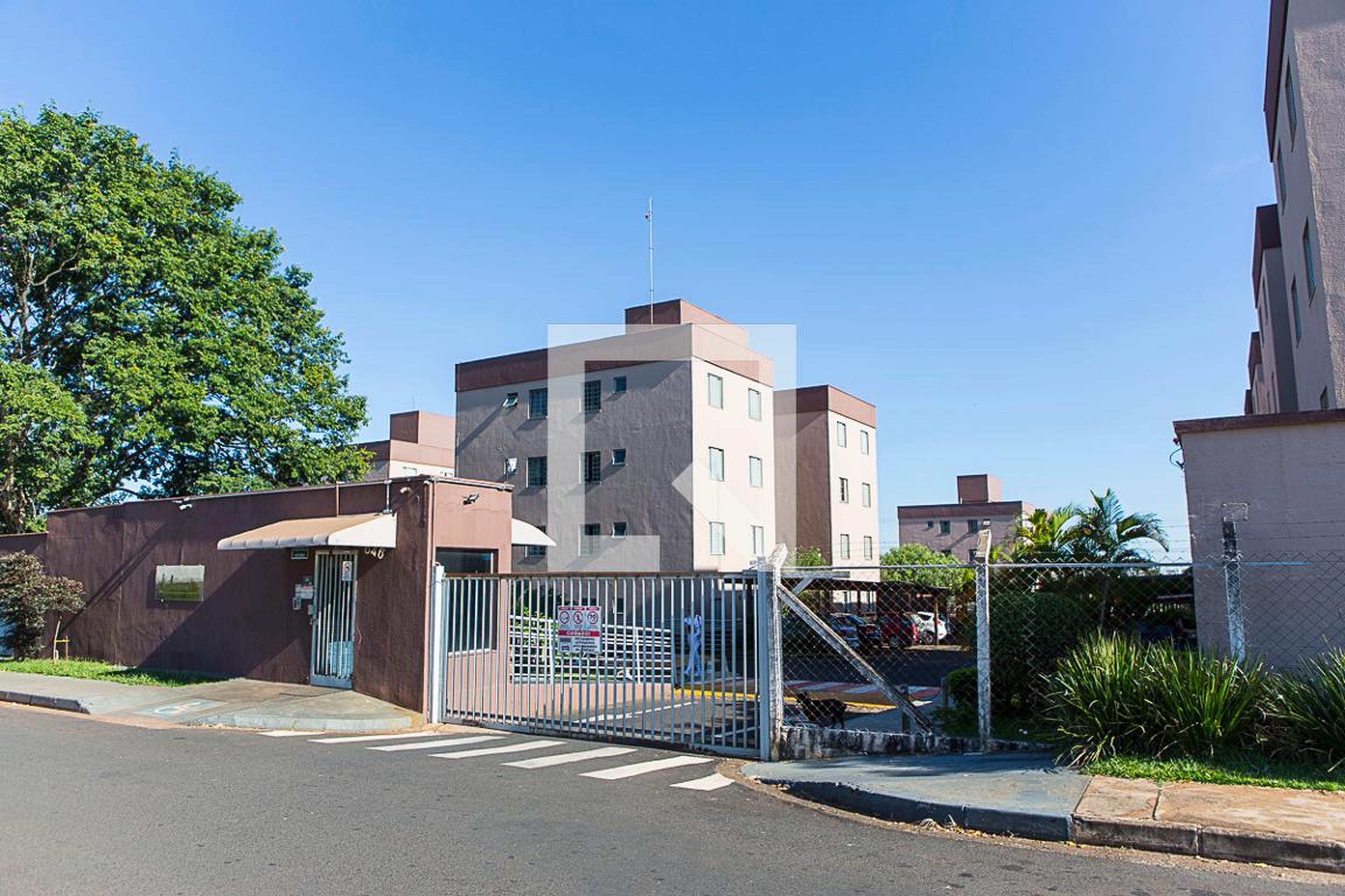 Fachada Condomínio Laranjeiras
