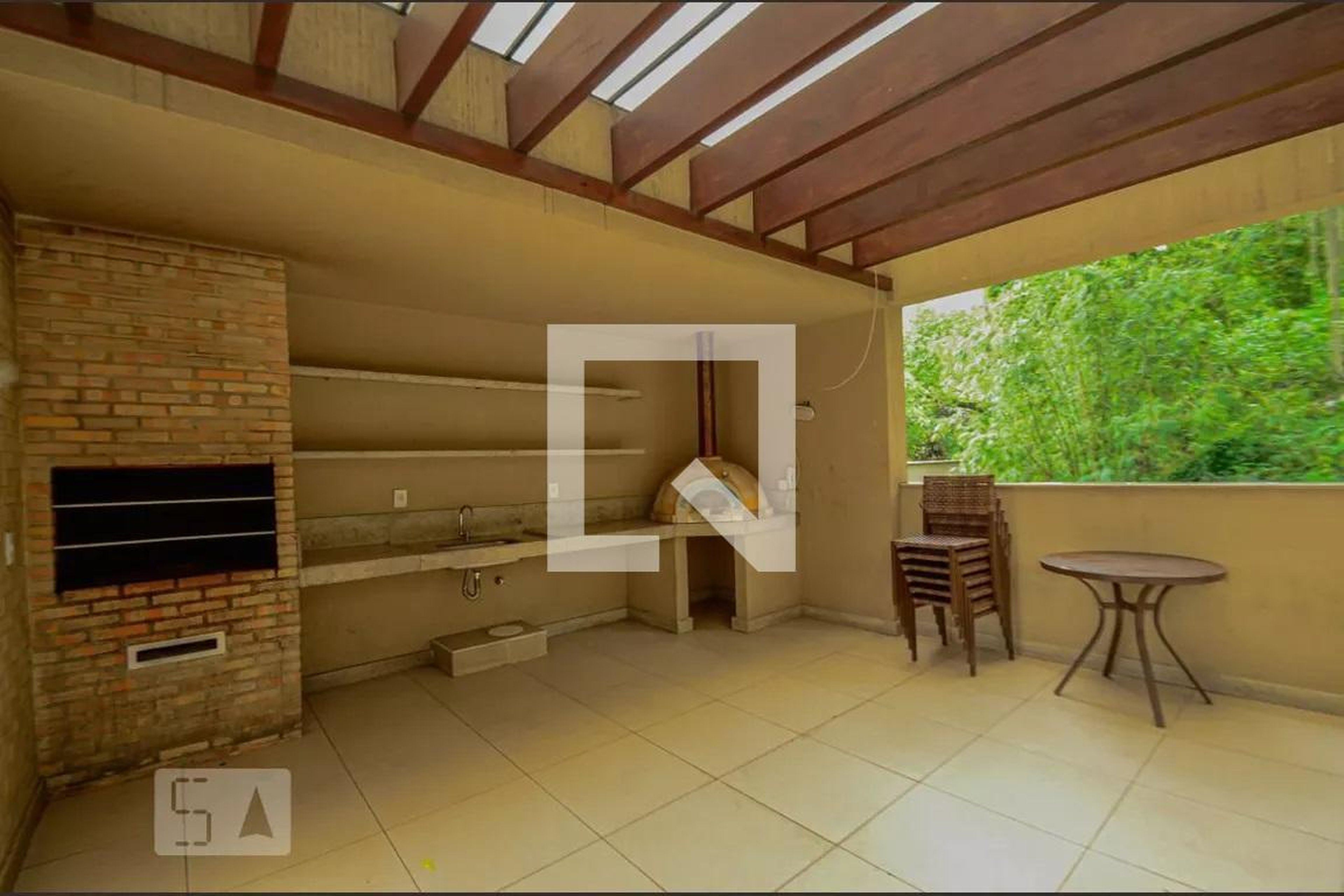 Churrasqueira - Aquarela Carioca Clube