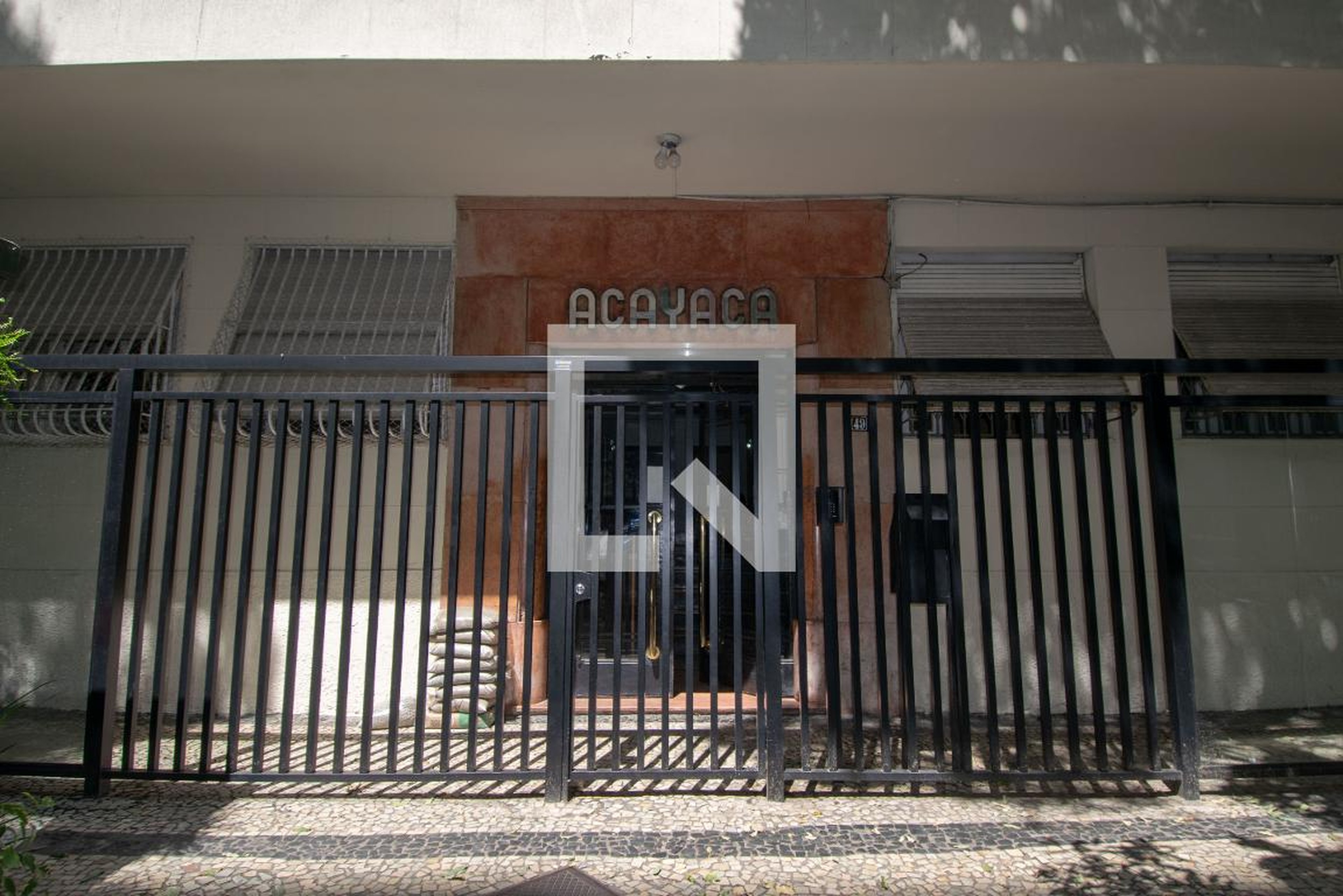 Fachada Edificio Acayaca