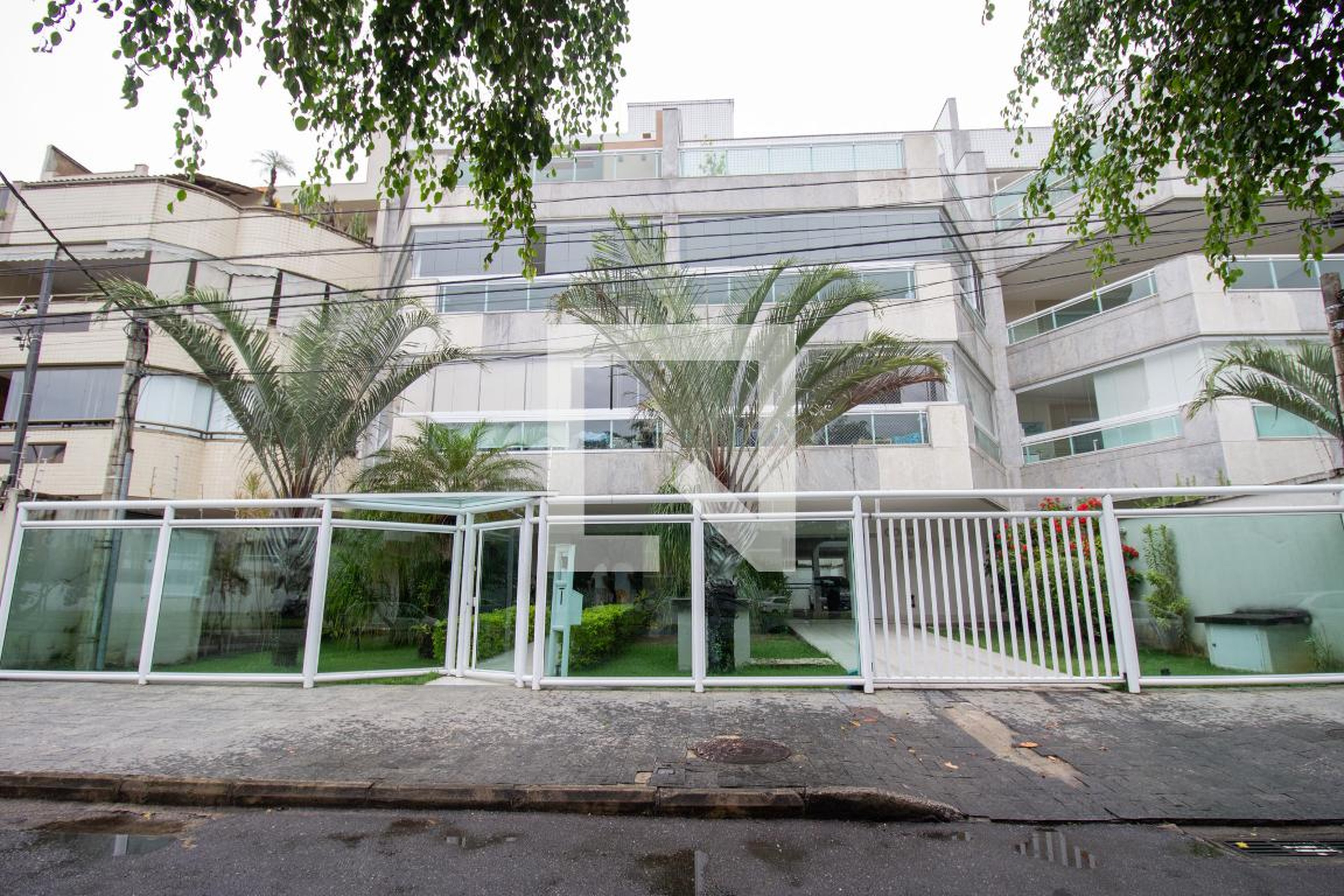 Fachada do Prédio Condomínio Cristal II