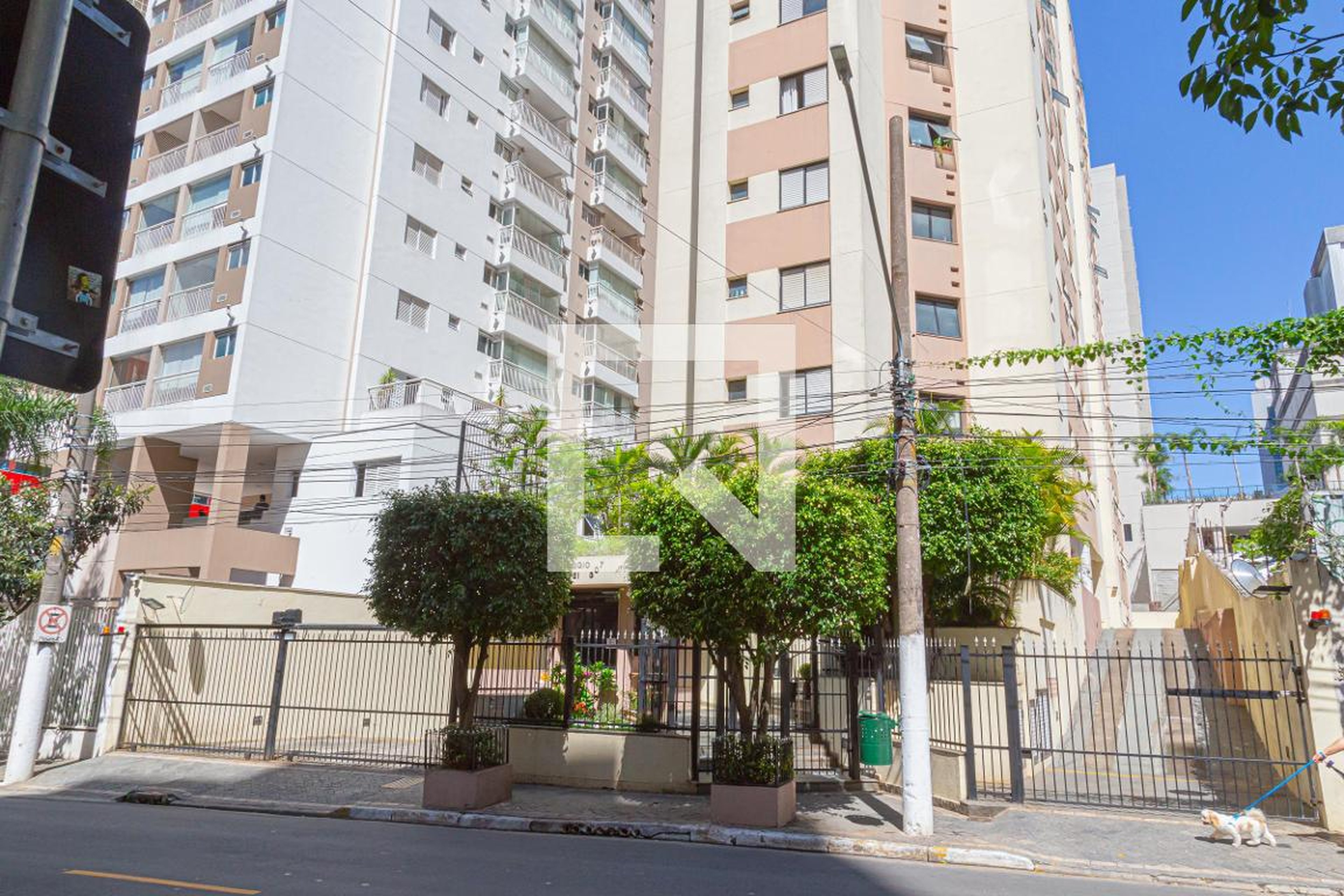 Fachada do Condomínio Condomínio Villaggio Di Pompei