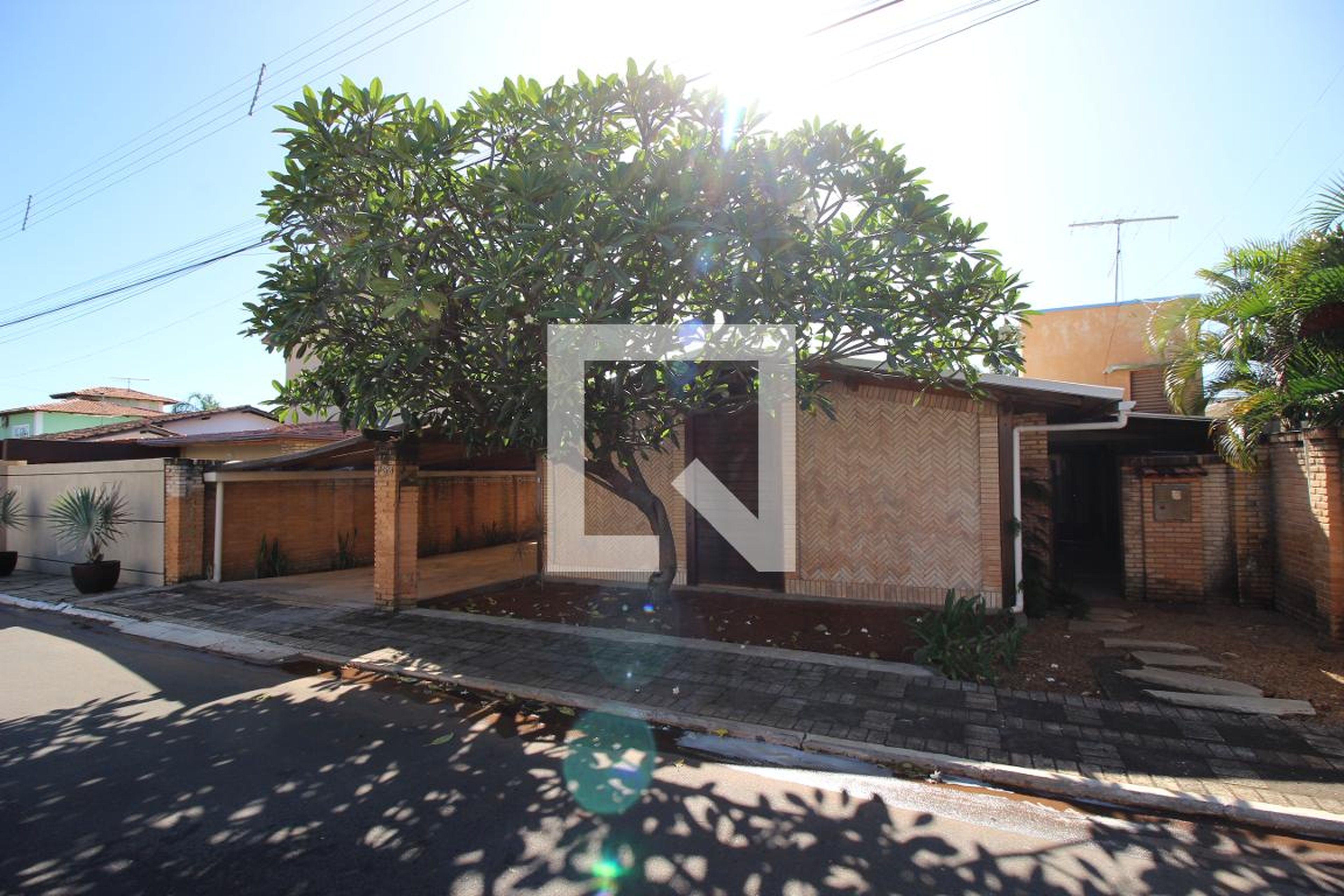 Fachada Condomínio Jardim das Paineiras