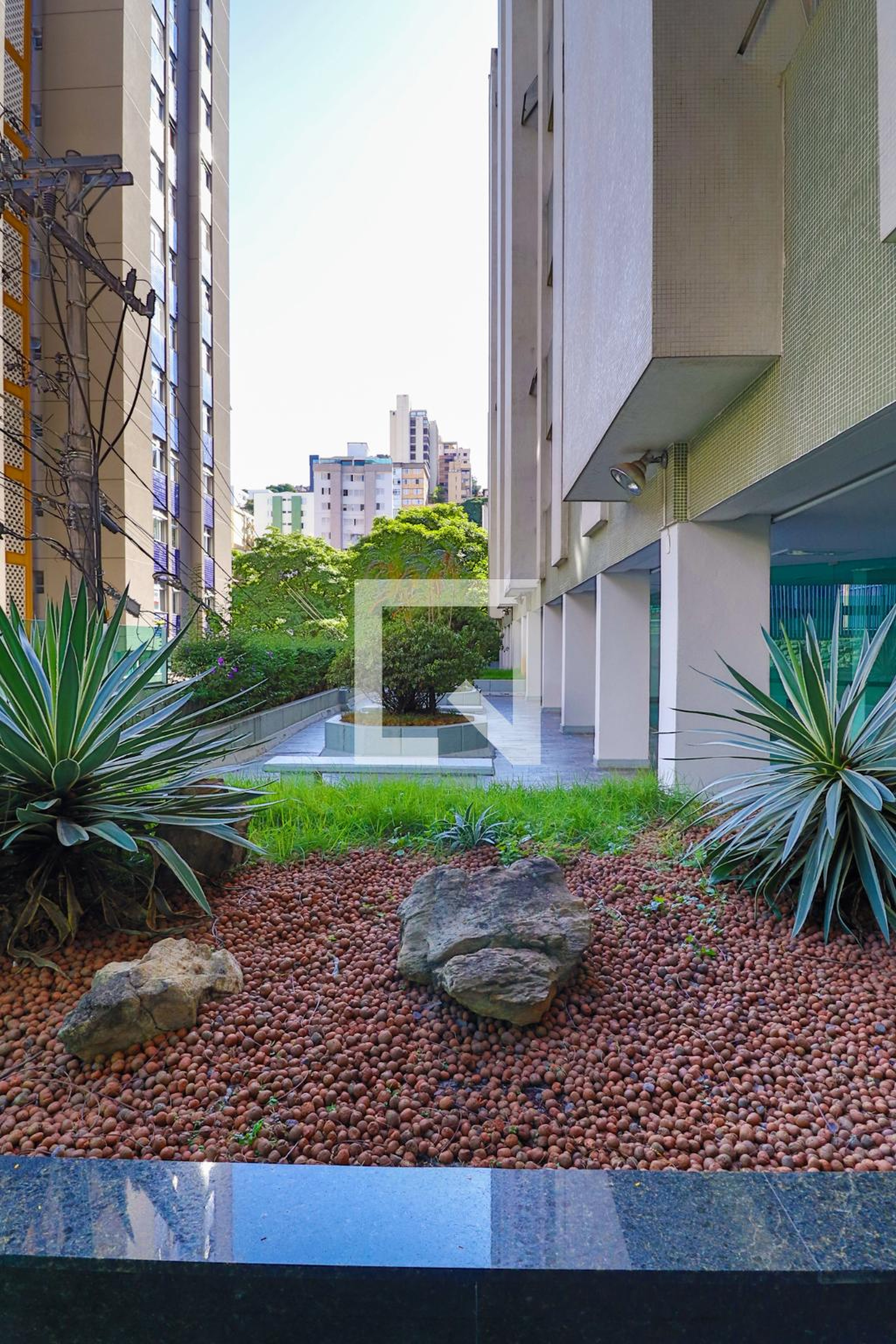 Hall de Entrada - Maison de Chartres M D'Orleans e M D'Angers