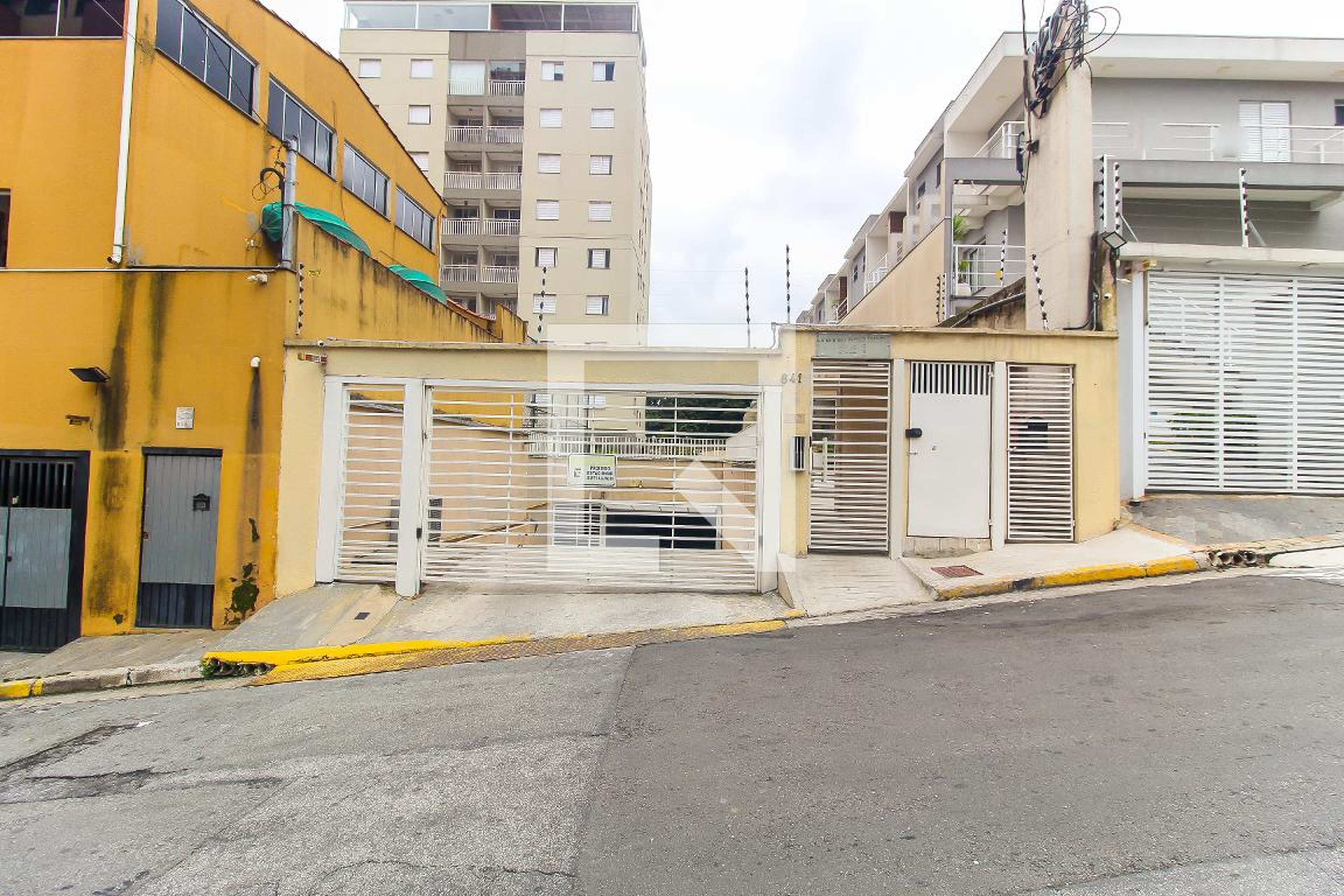 Fachada Condomínio Baixada Santista I