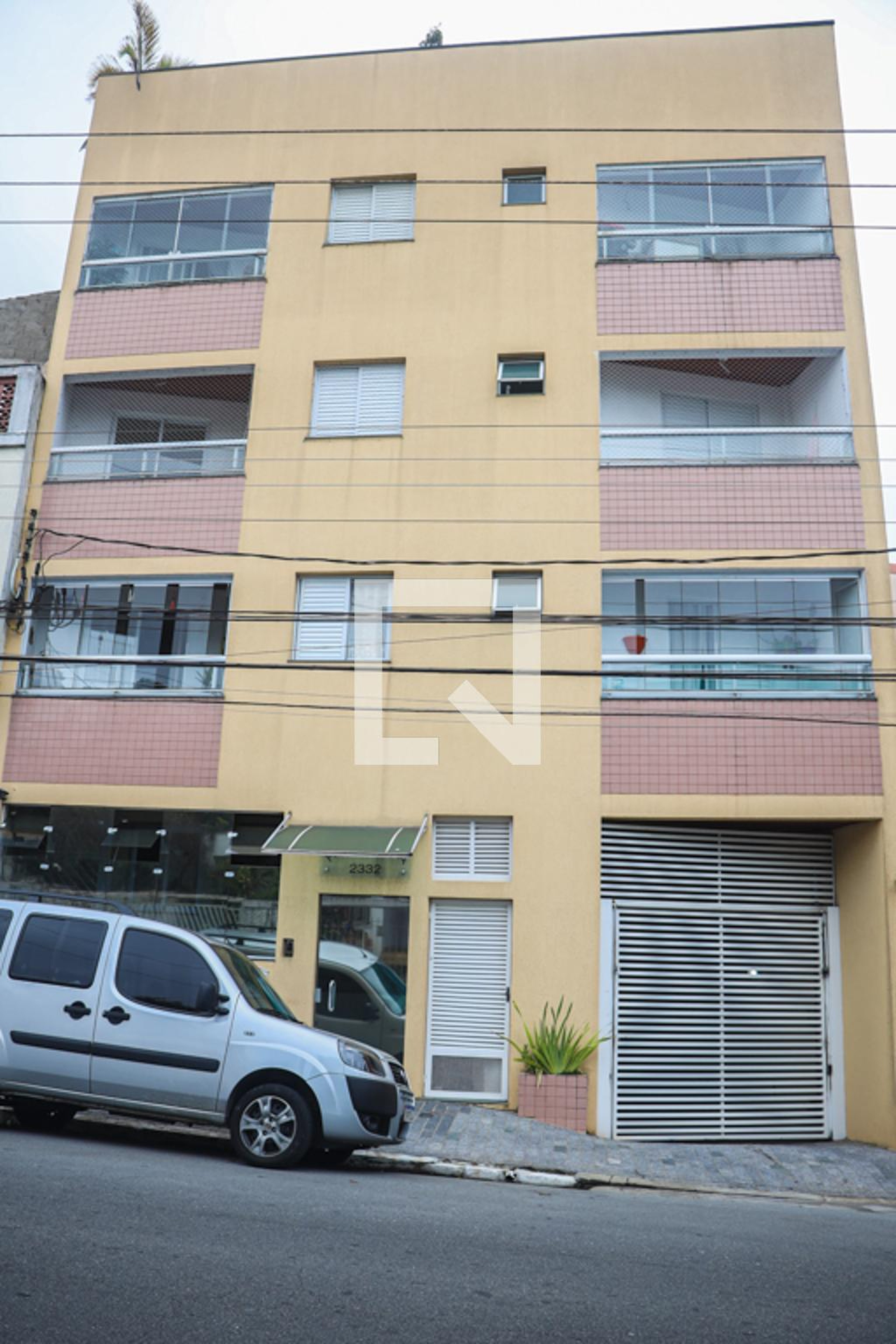 Fachada Condomínio em Alameda São Caetano, 2332