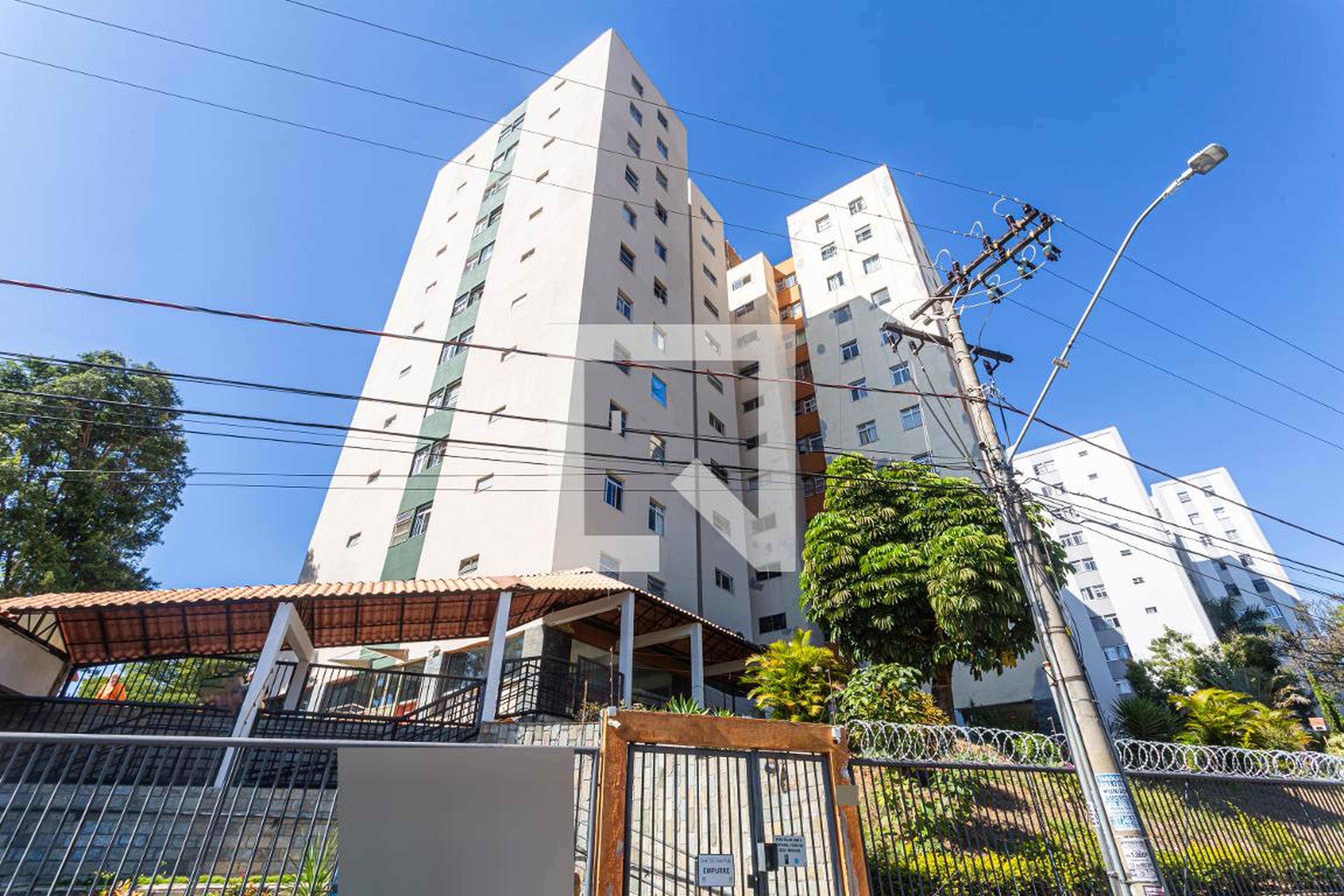 Fachada Condomínio Ouro Preto