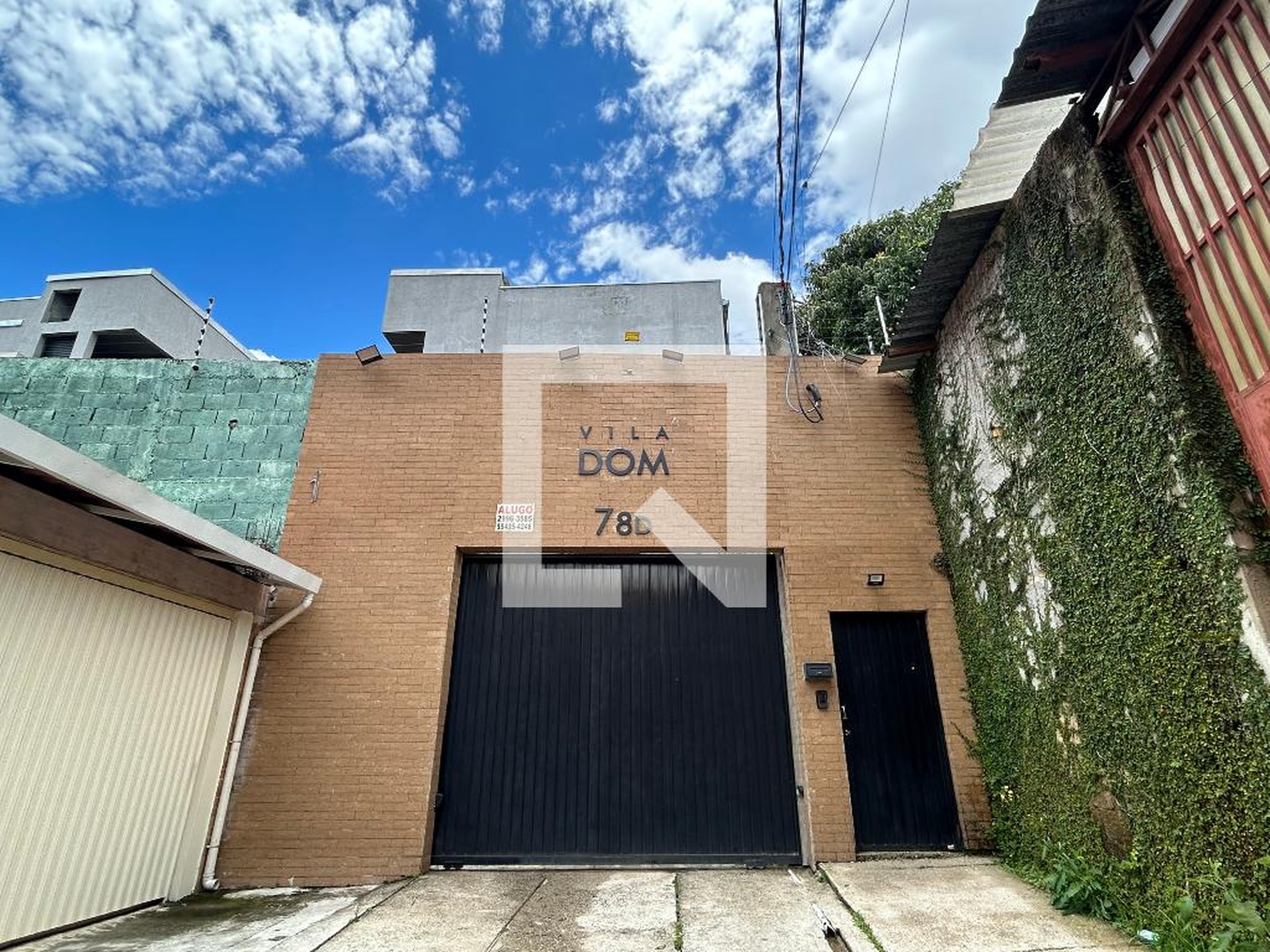 Fachada Condomínio Vila Dom