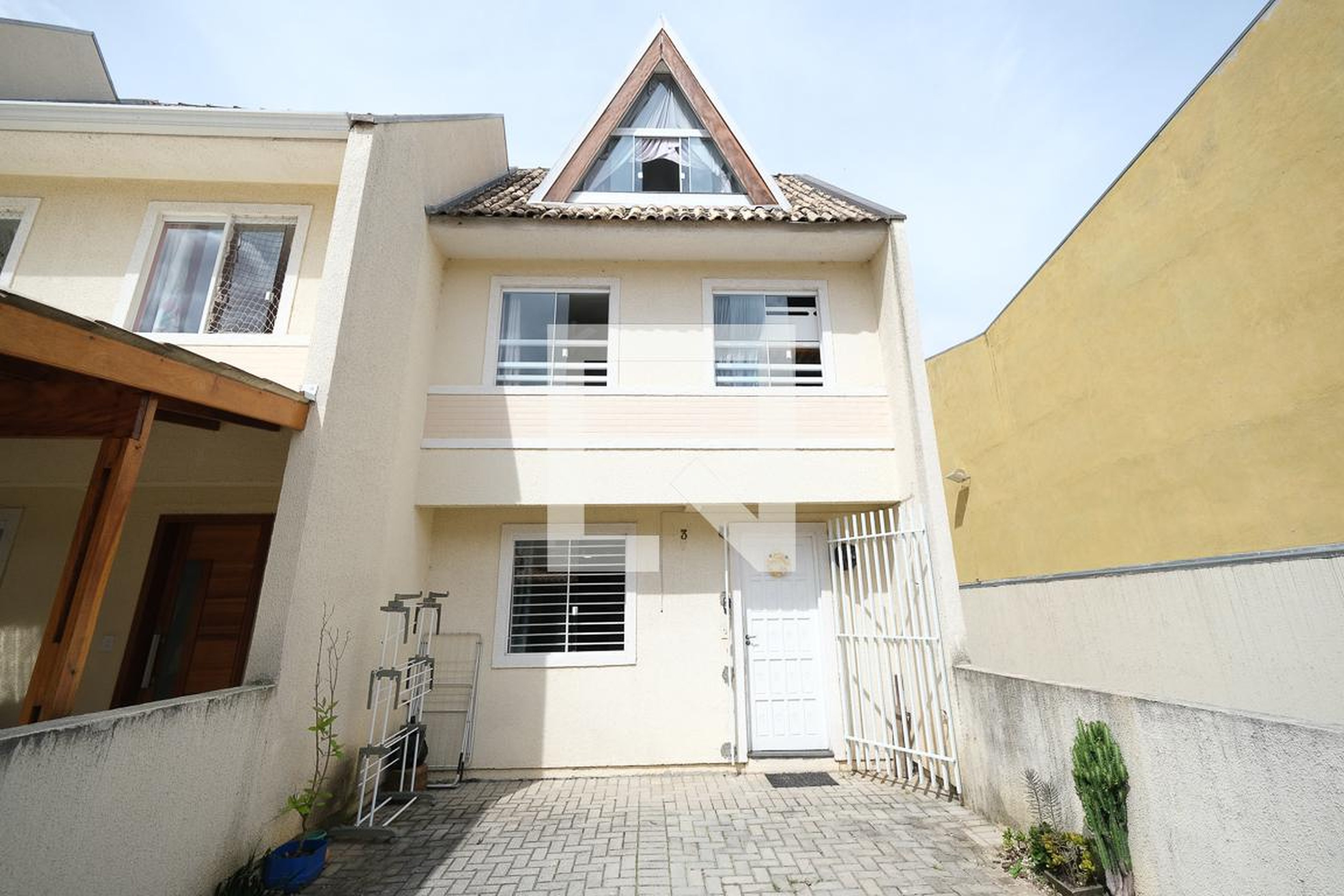 Fachada Condomínio em Rua Jerusalém, 121