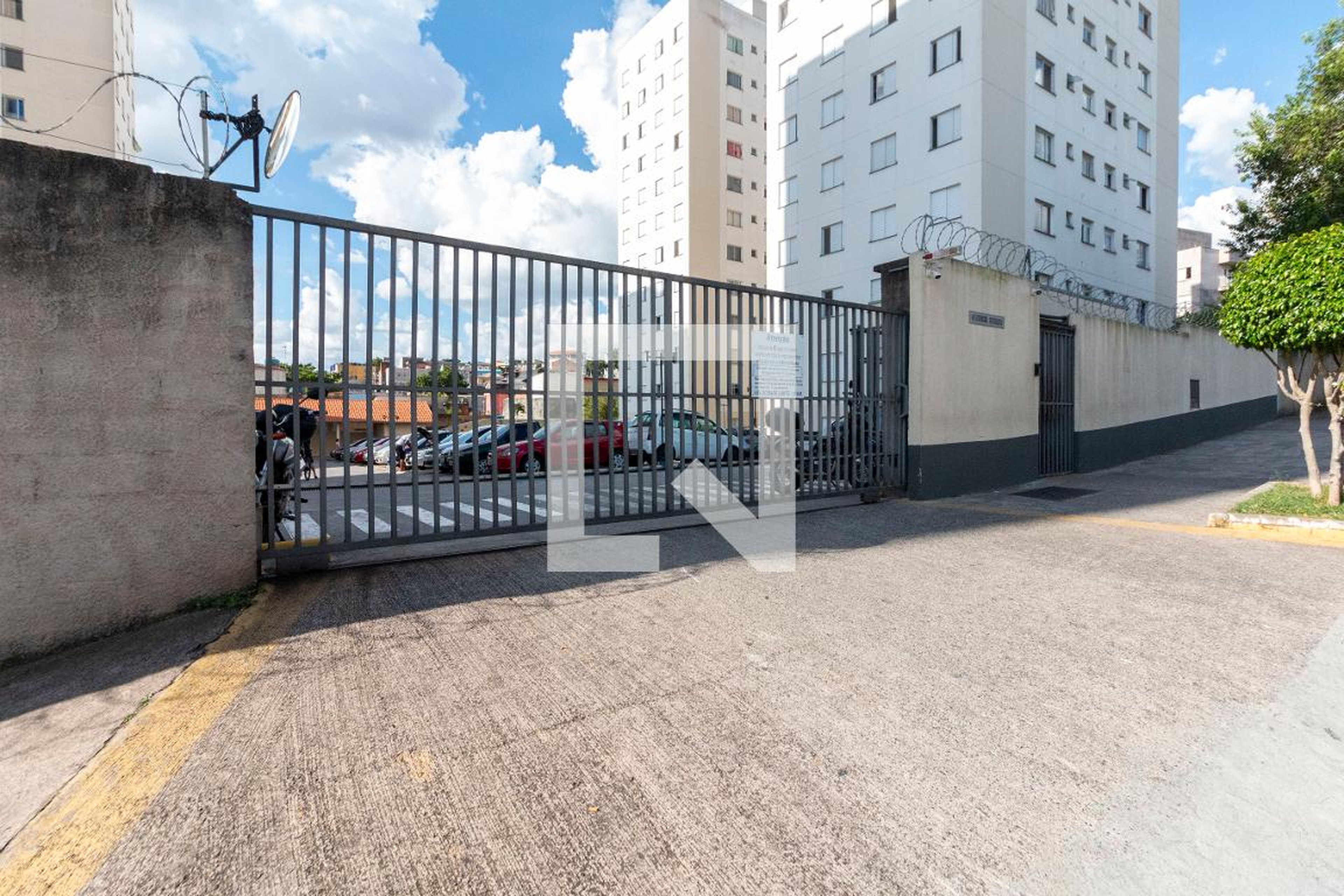 Fachada Condomínio em Rua Padre Nildo do Amaral Júnior, 700