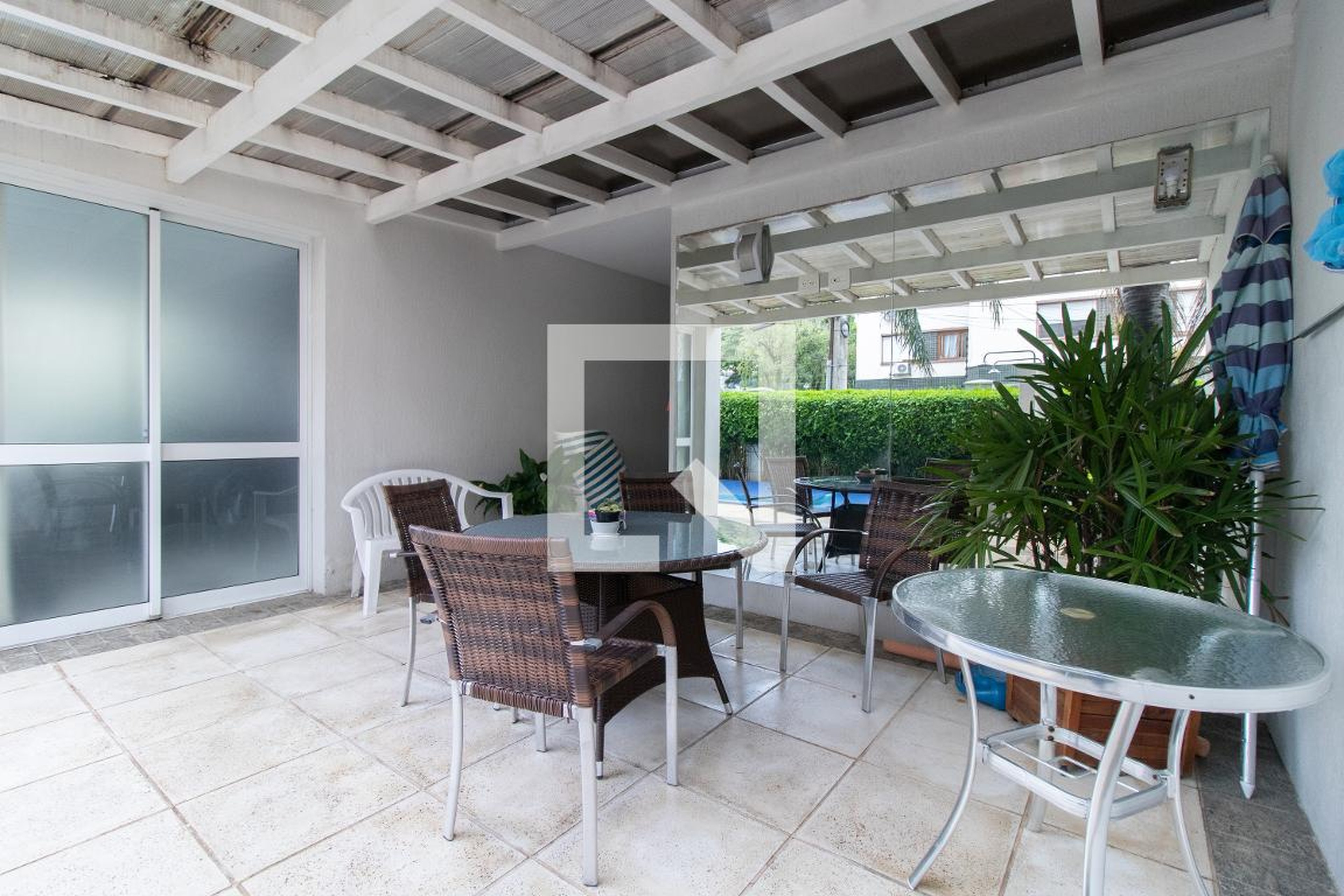 Área Externa - Mani