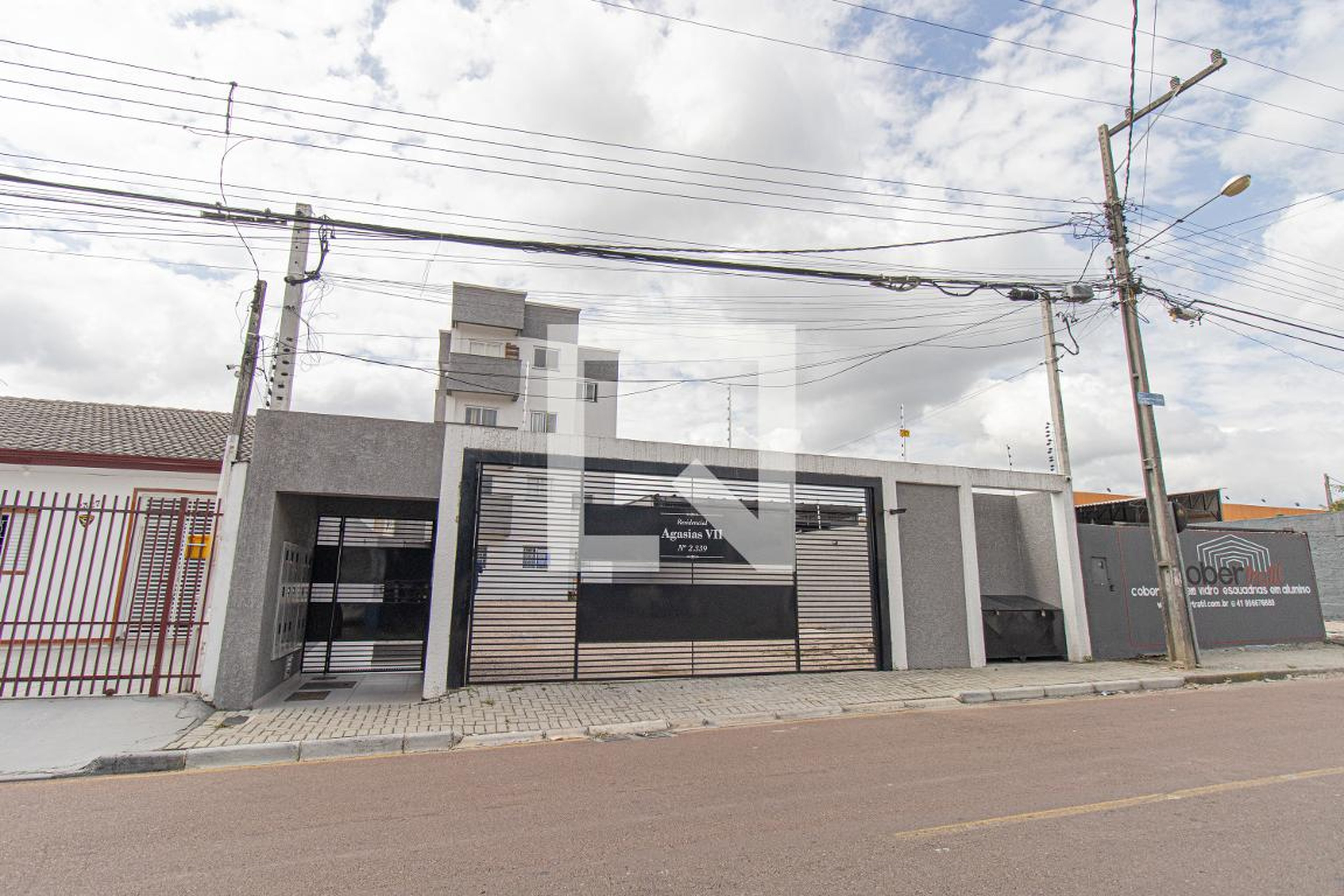 Fachada do Condomínio Residêncial Agasias VII