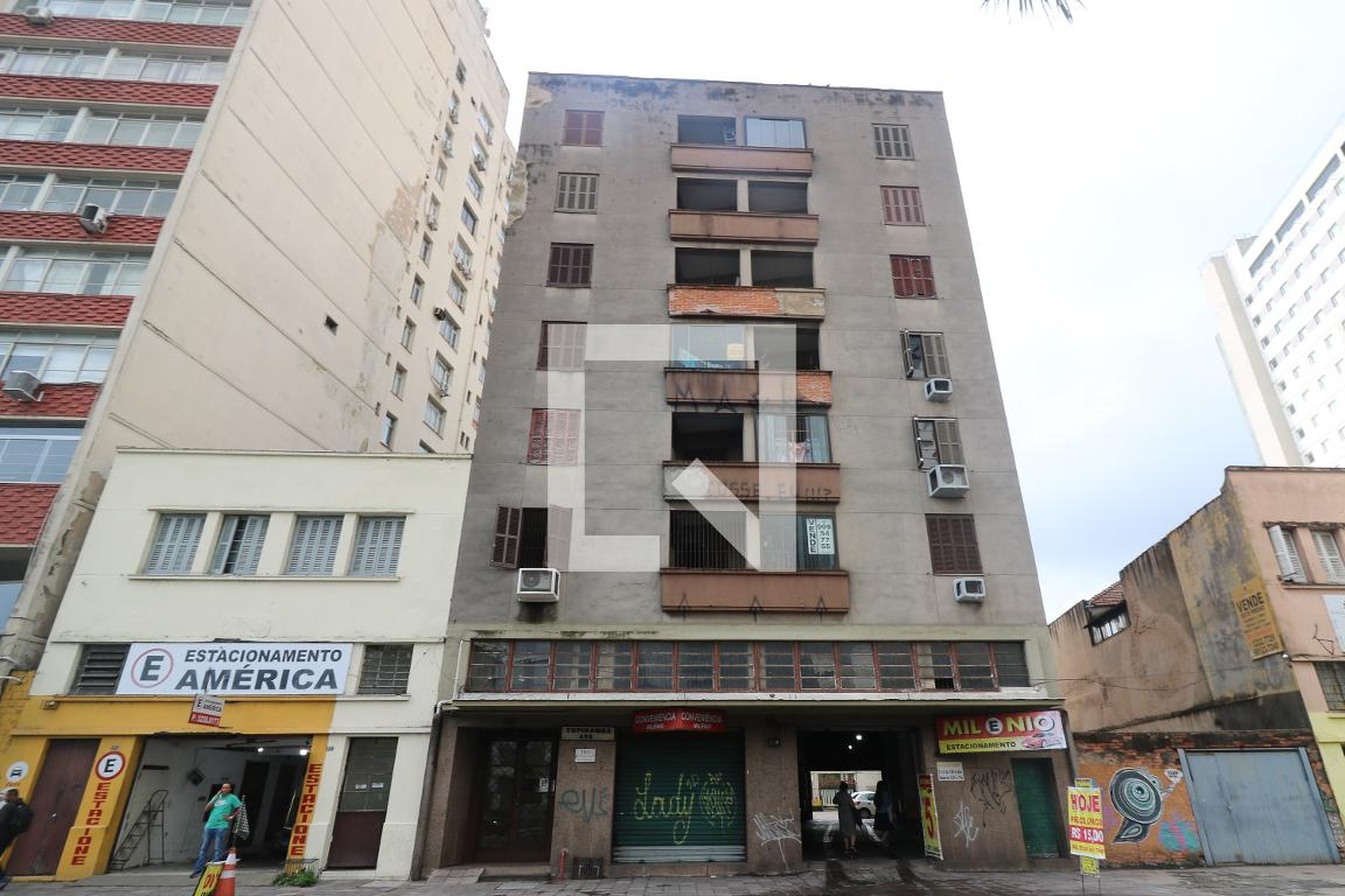 Fachada do Prédio Condomínio em Avenida Júlio de Castilhos, 458