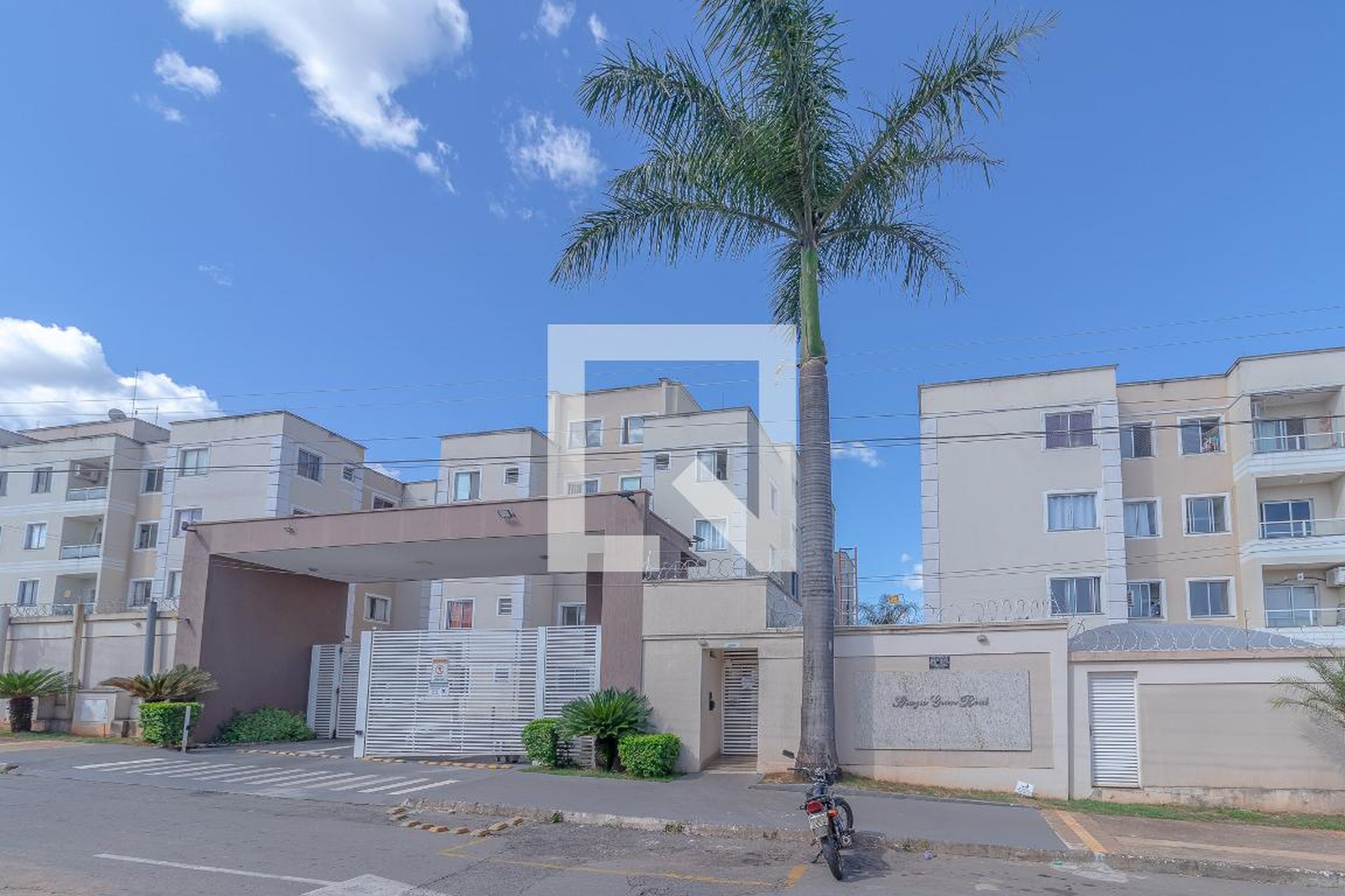 Fachada do Condomínio Condomínio Spazio Gran Real