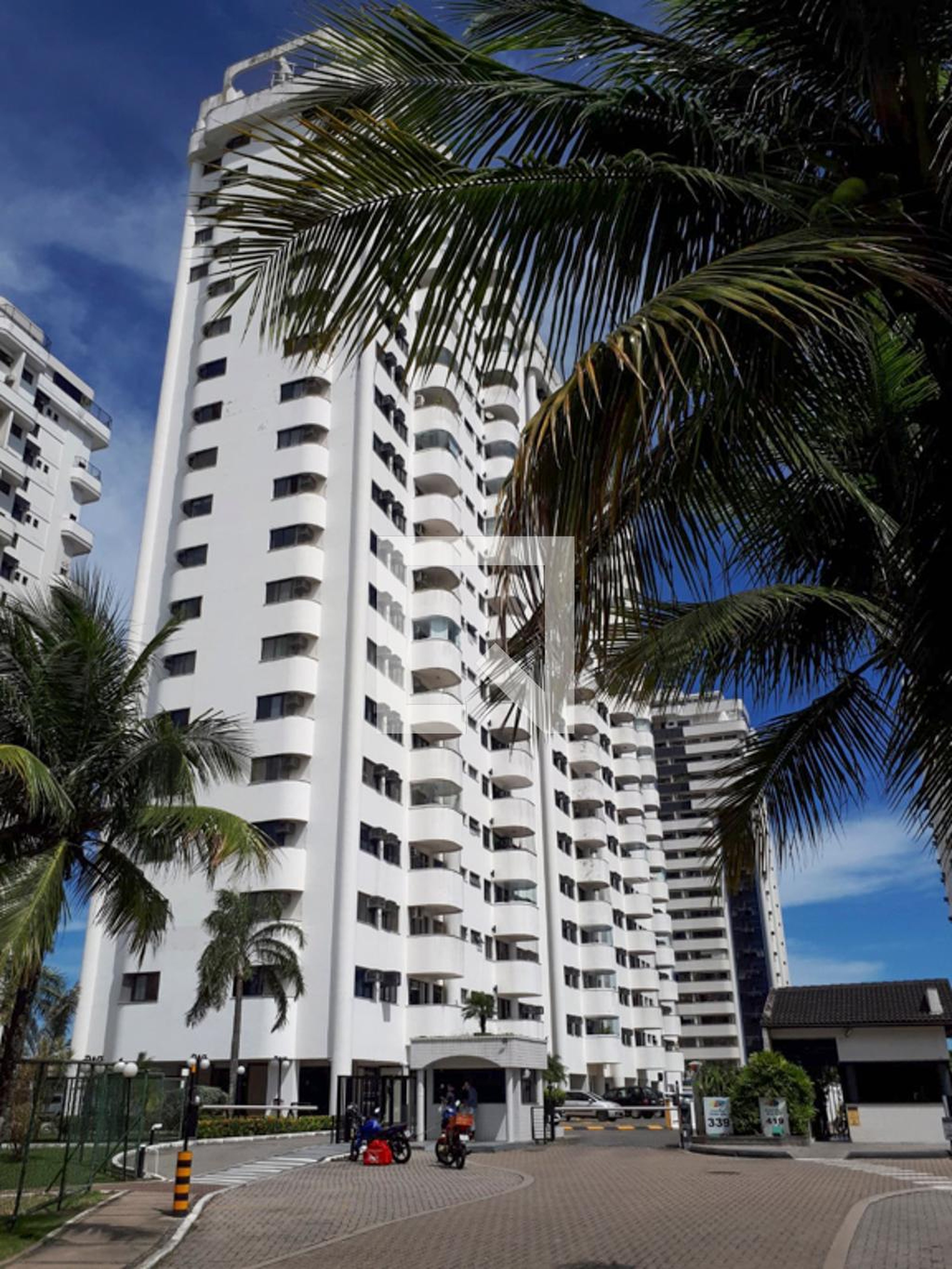 Fachada Condomínio em Avenida Alfredo Balthazar da Silveira, 1034