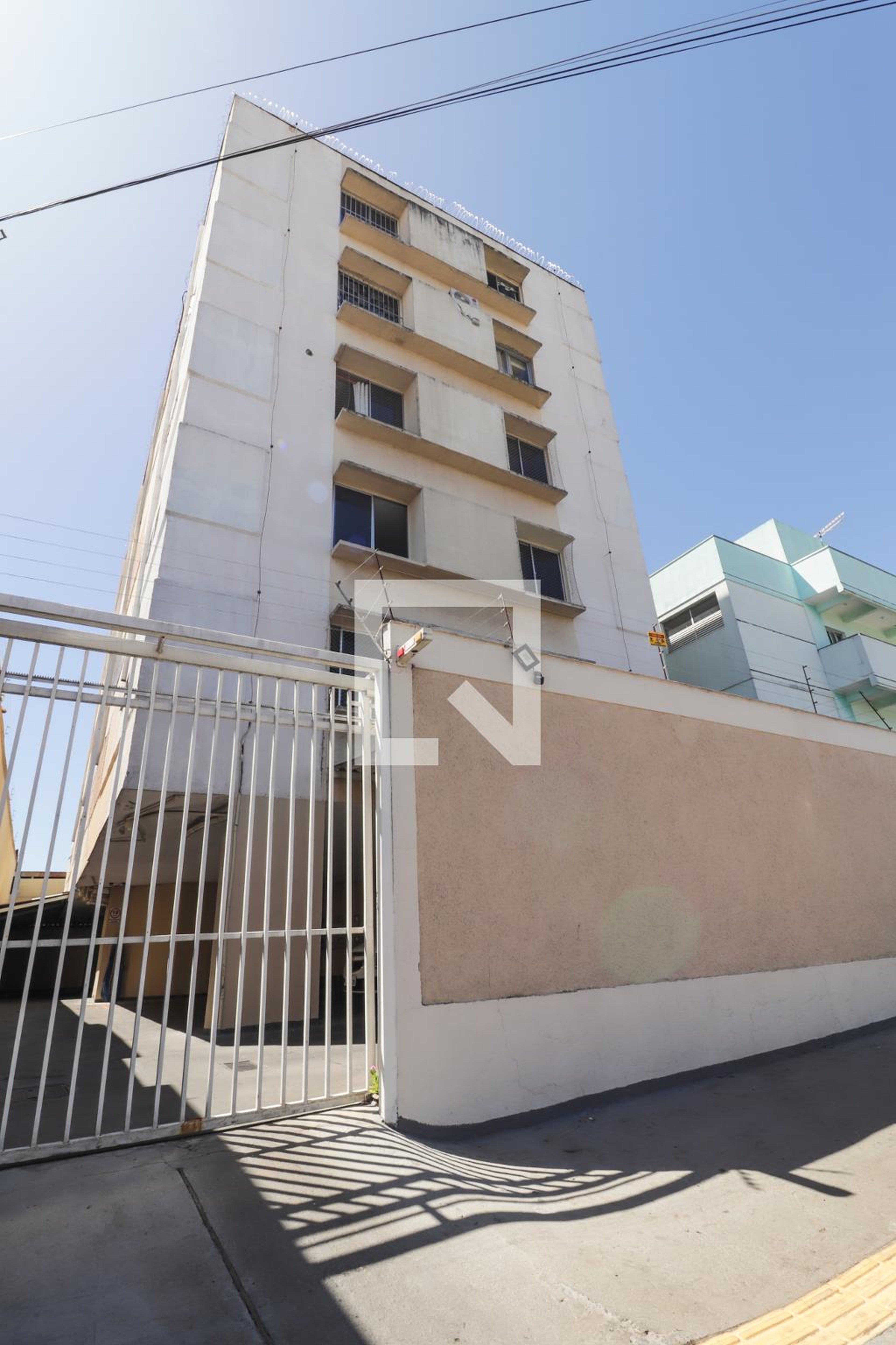 Fachada Condomínio em Rua 265-B, 35