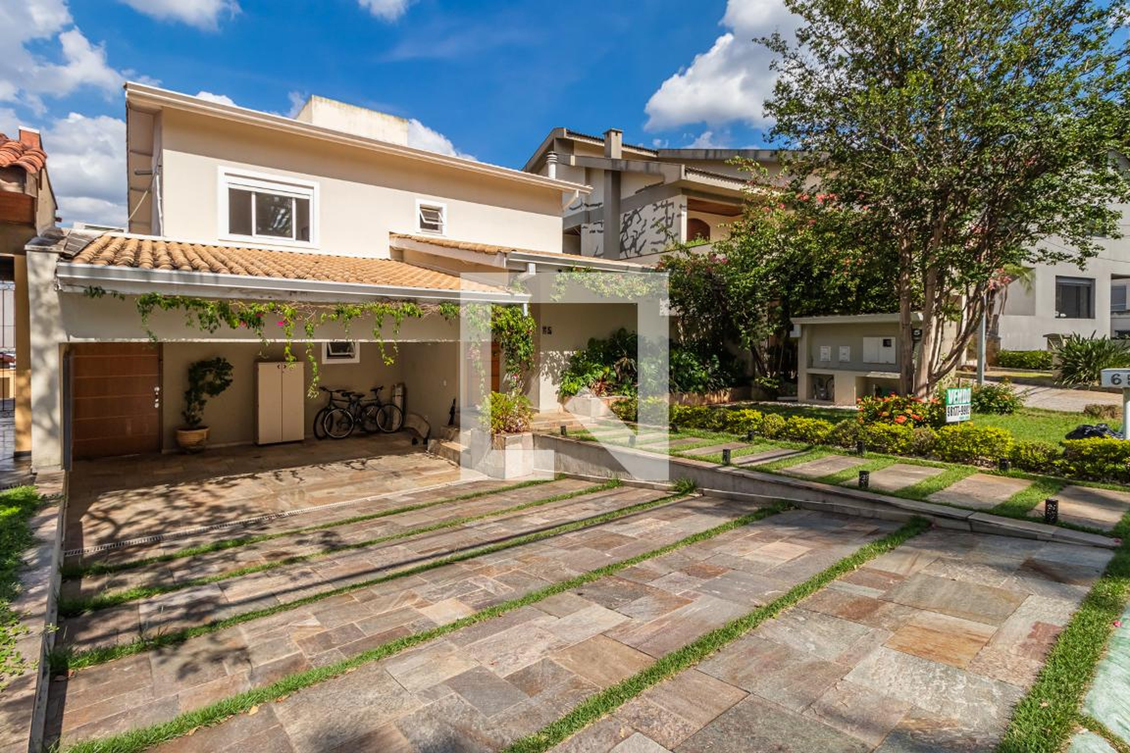 Fachada Condomínio em Alameda São Carlos, 65