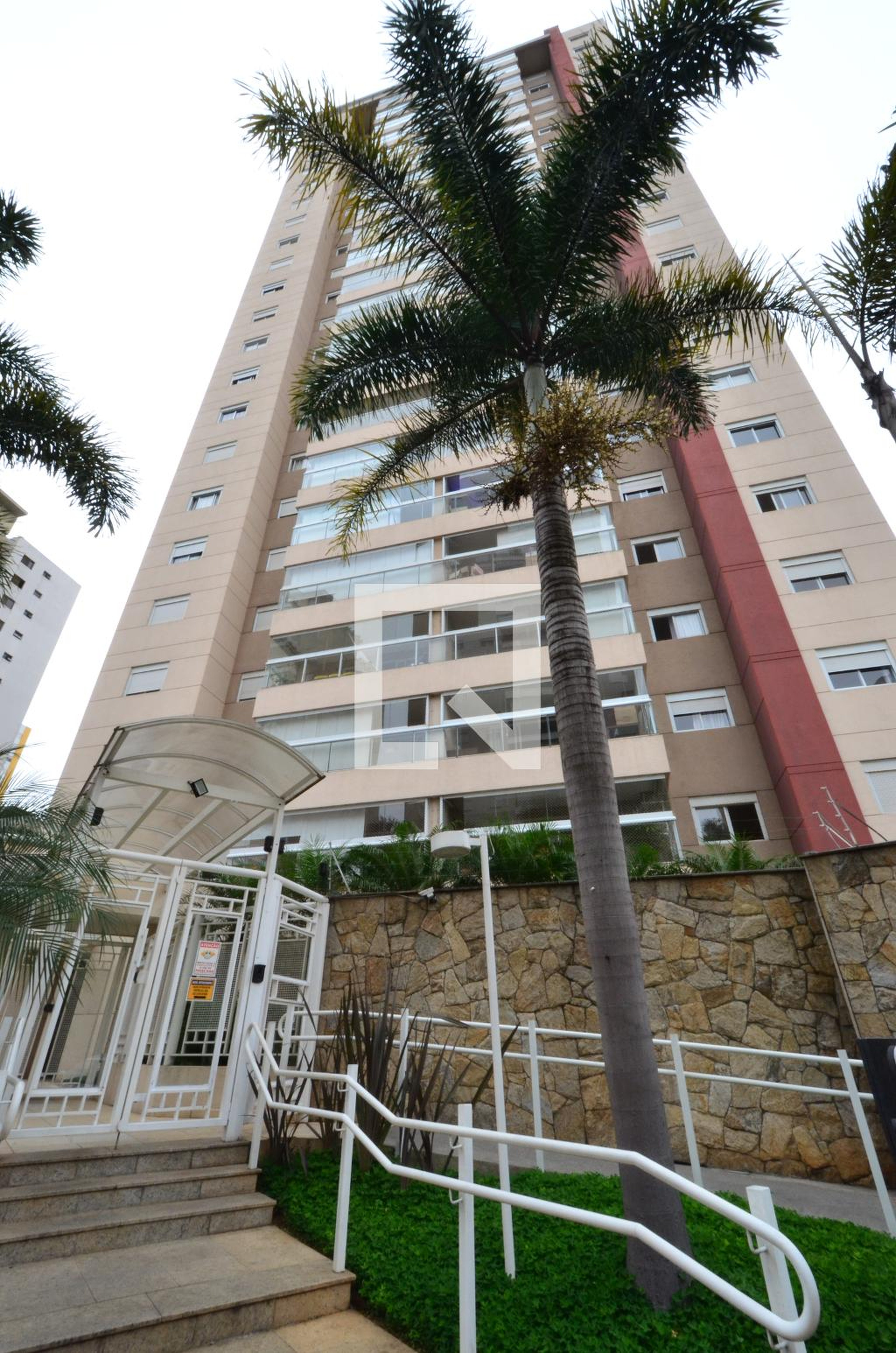 Fachada do Prédio Condomínio Celebrante