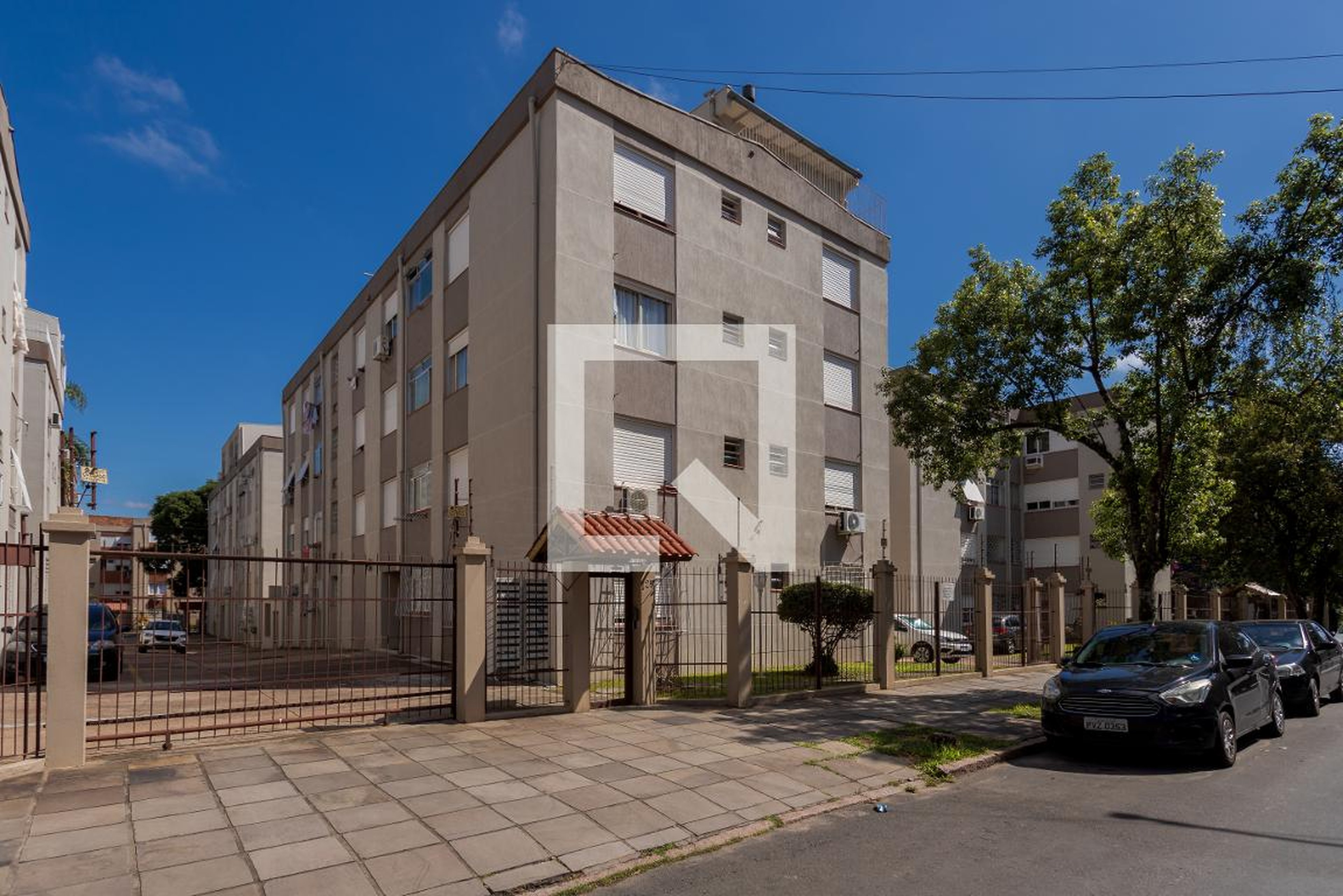 Fachada Condomínio Jardim Paranaguá