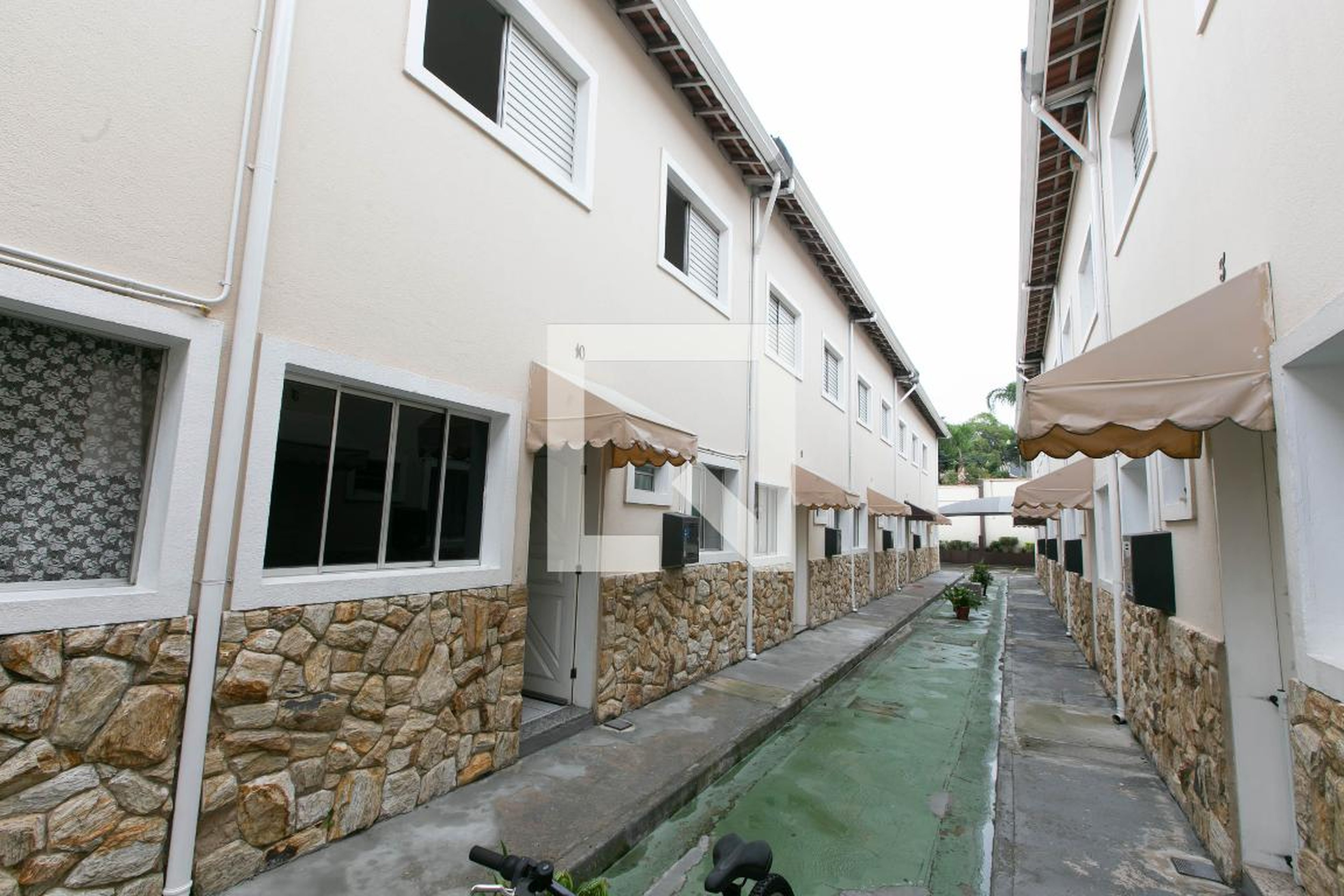 Condomínio - Conjunto Residencial Villar do Paraíso