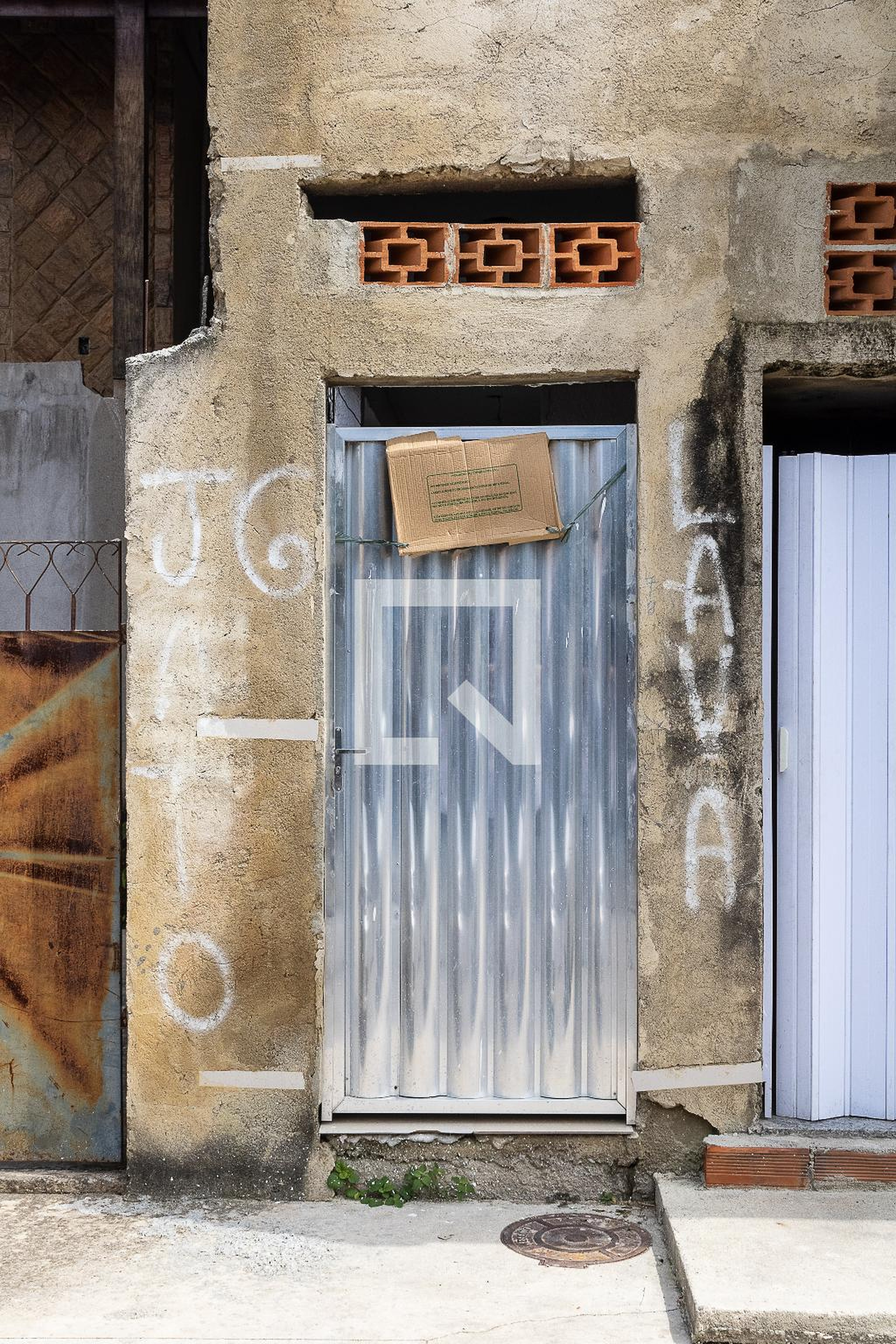 Fachada Condomínio em Rua Ataláia do Norte, 22