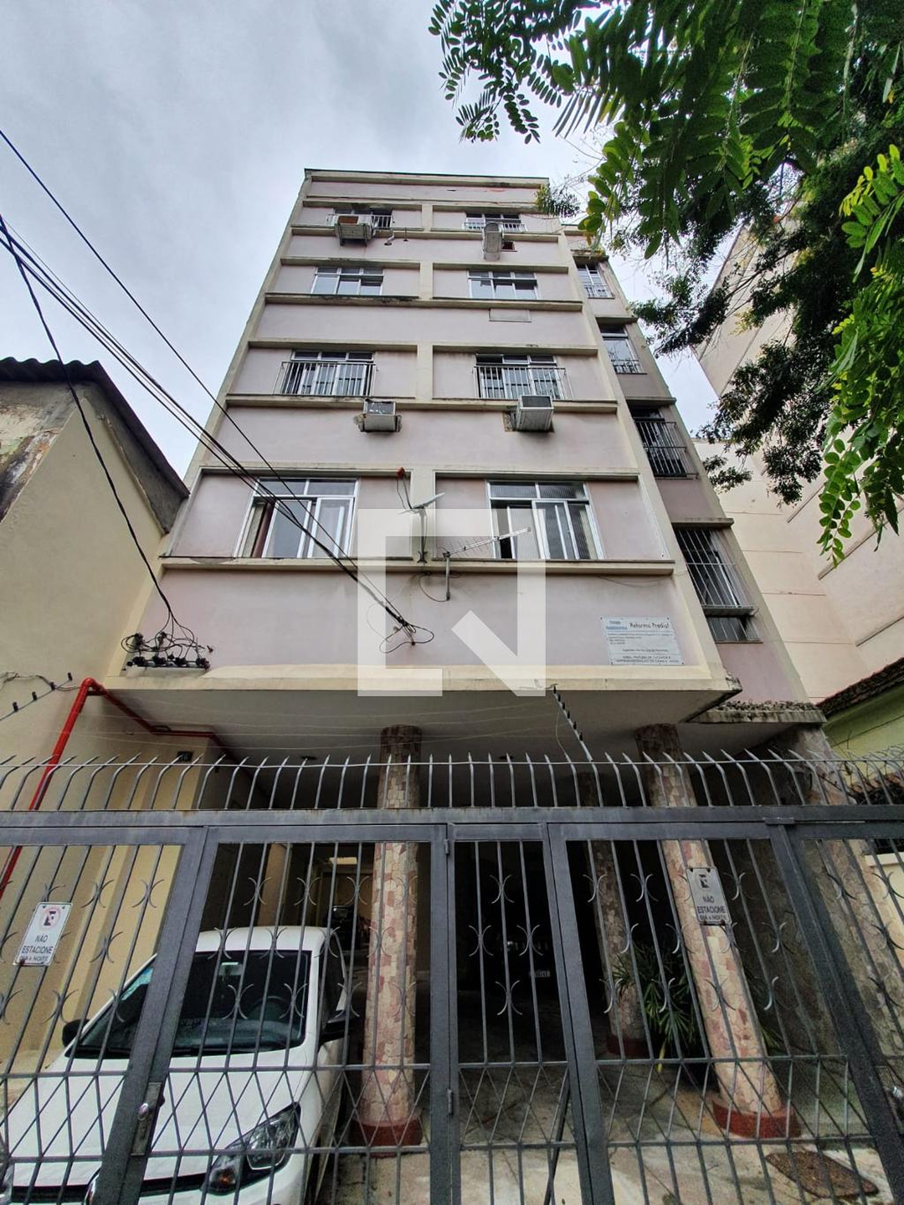 Fachada Edifício San Isidro