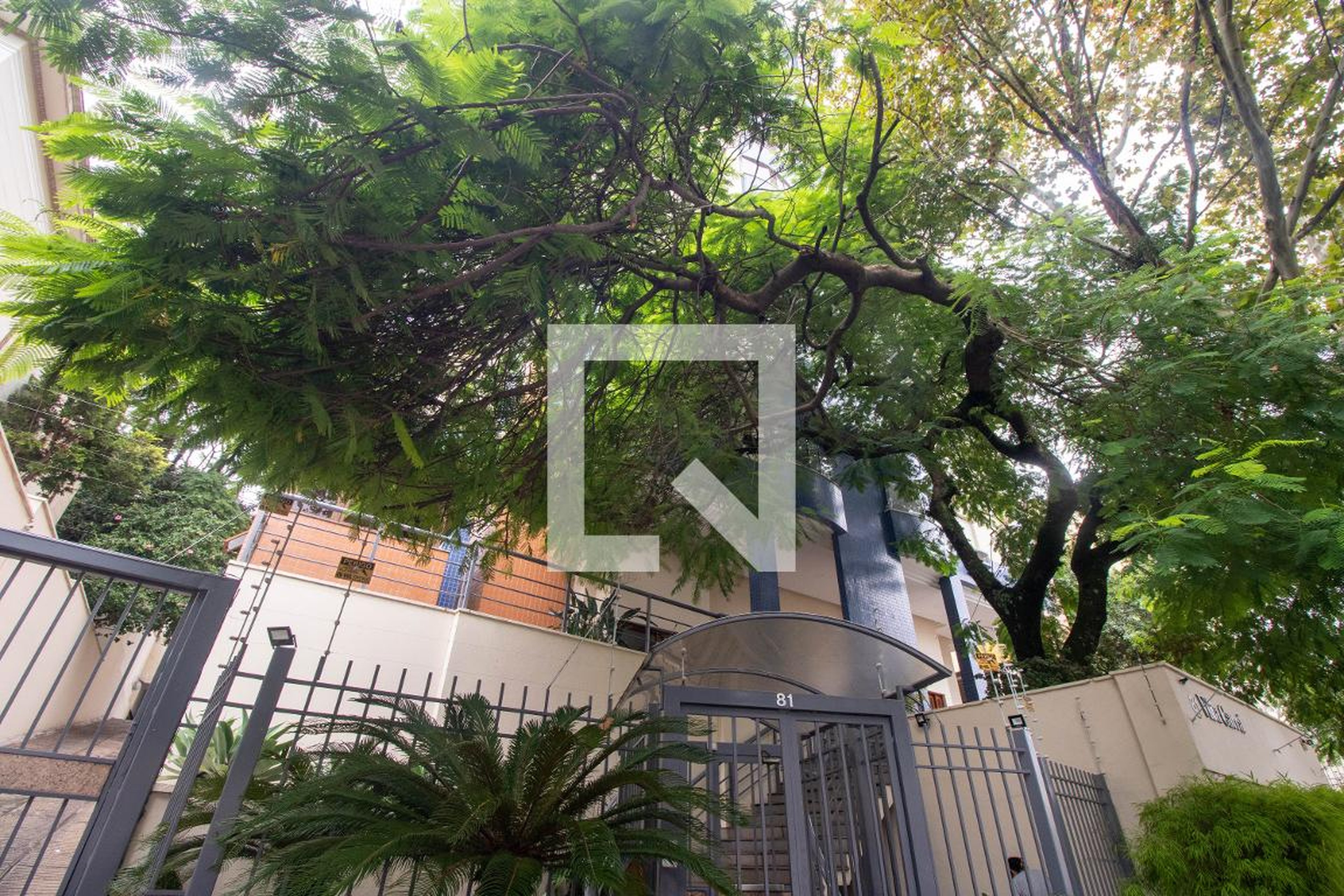 Fachada Condomínio Villa Carrá