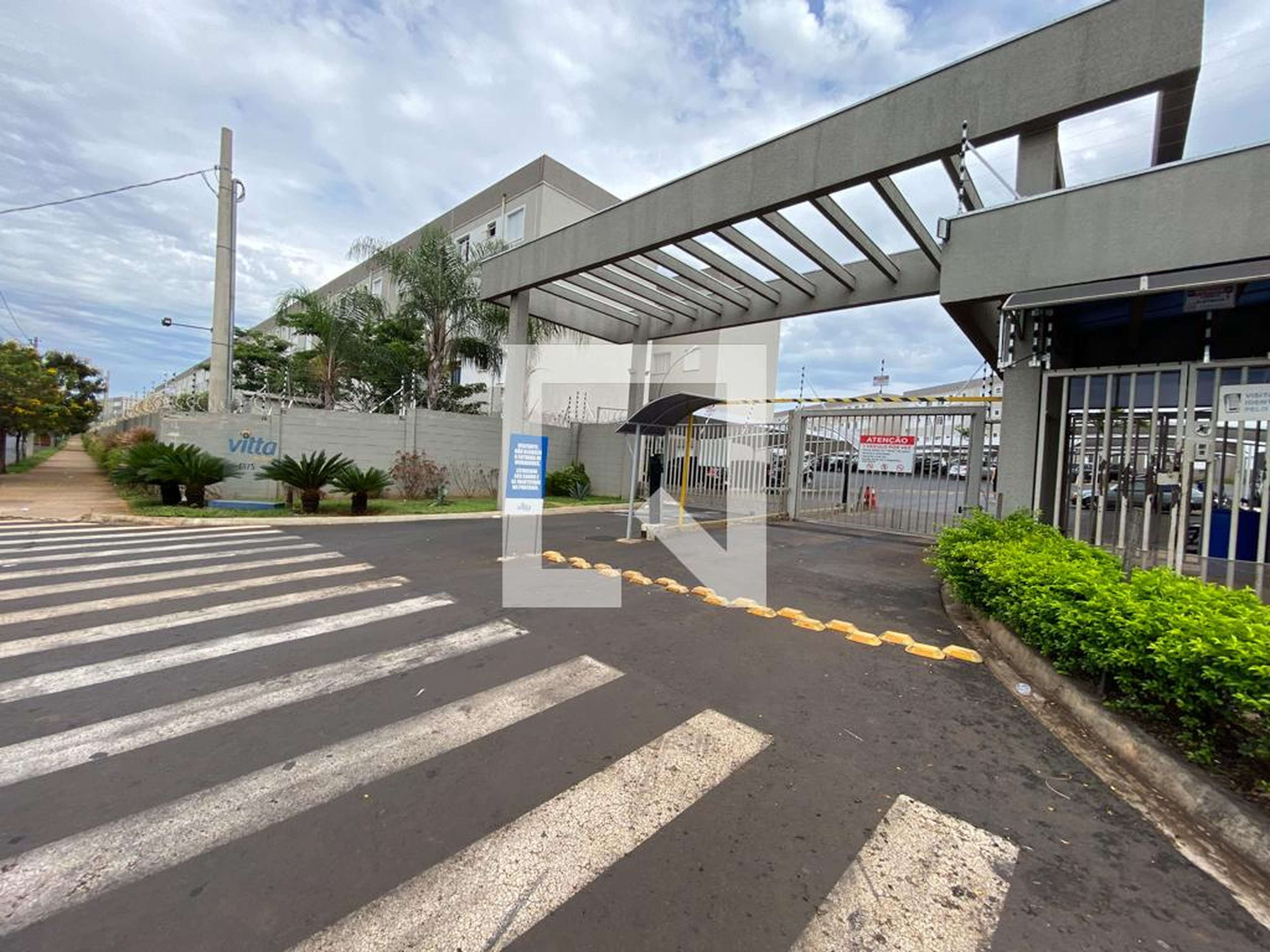Fachada do Condomínio Condomínio Vitta Via Norte 2