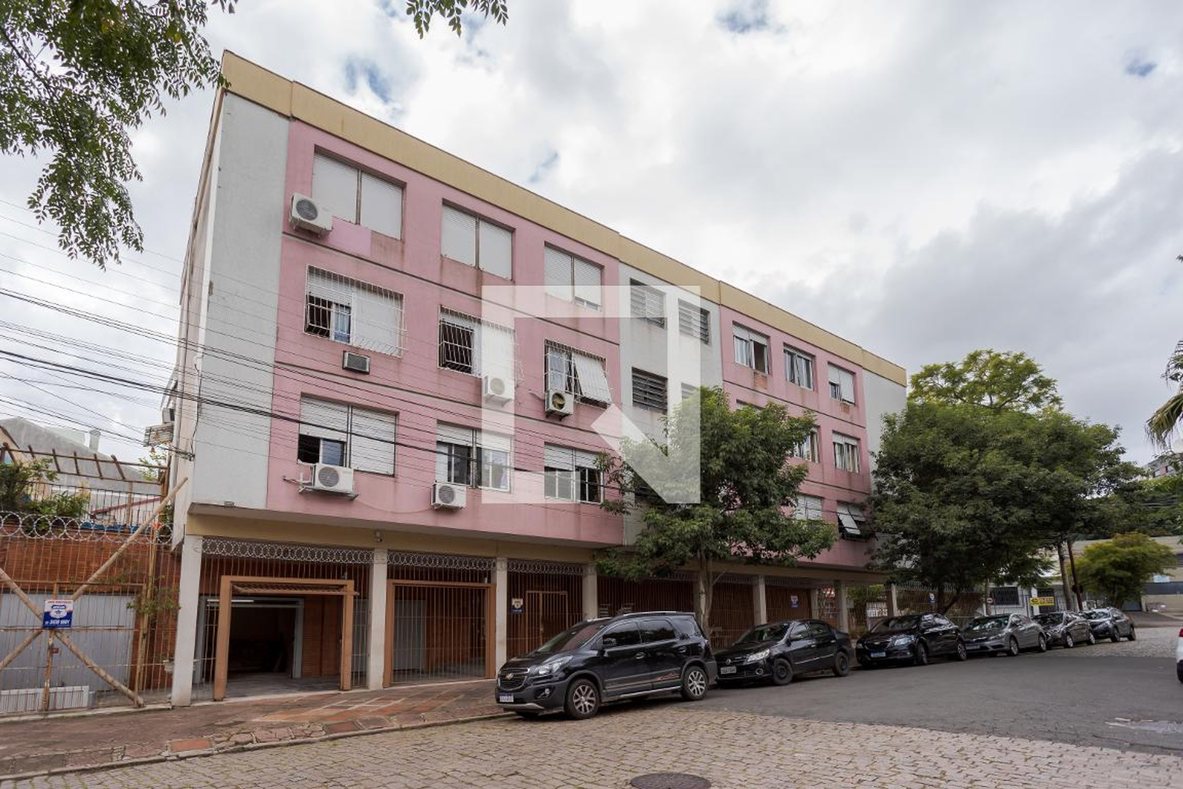 Fachada Condomínio Azaleia