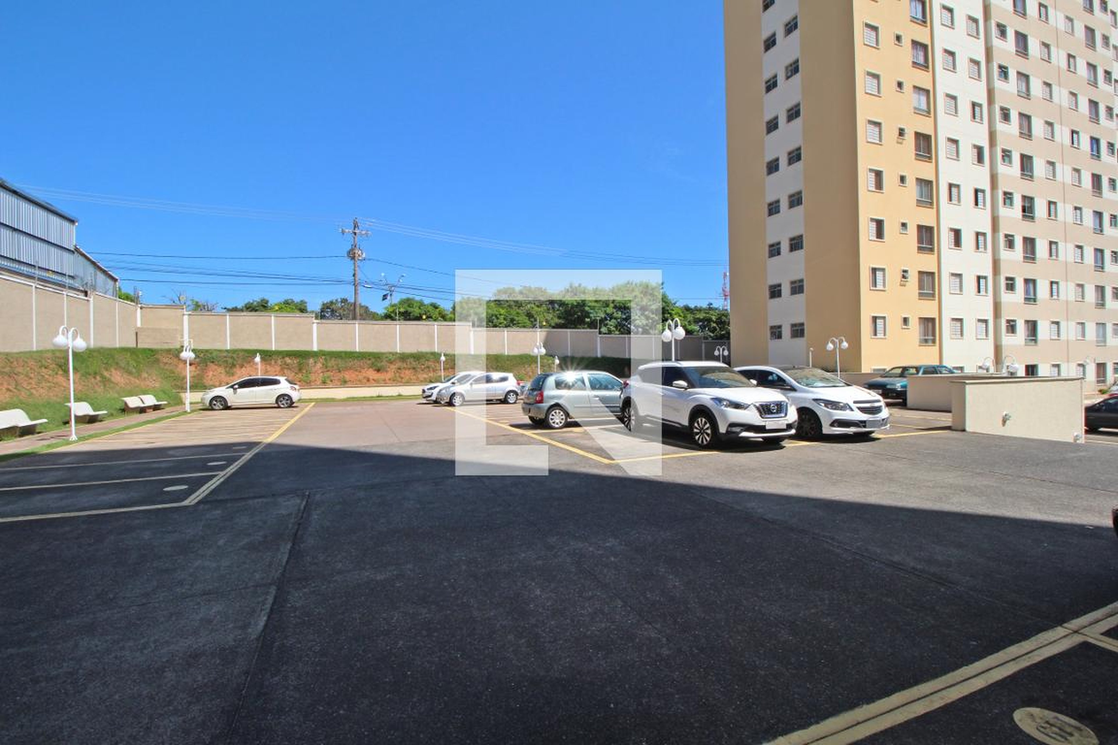 Estacionamento - California Premium