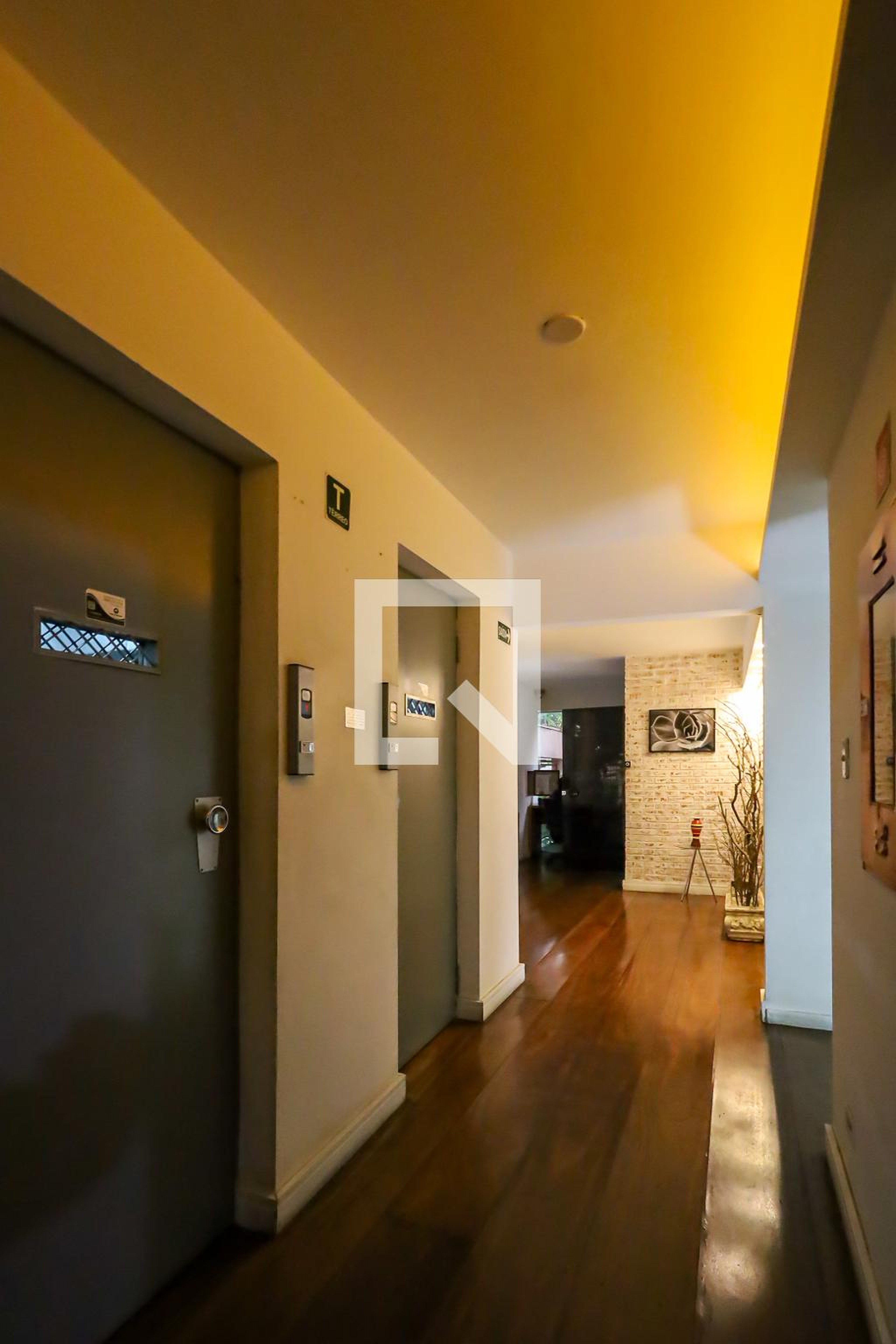 Hall de entrada - Hemag VI