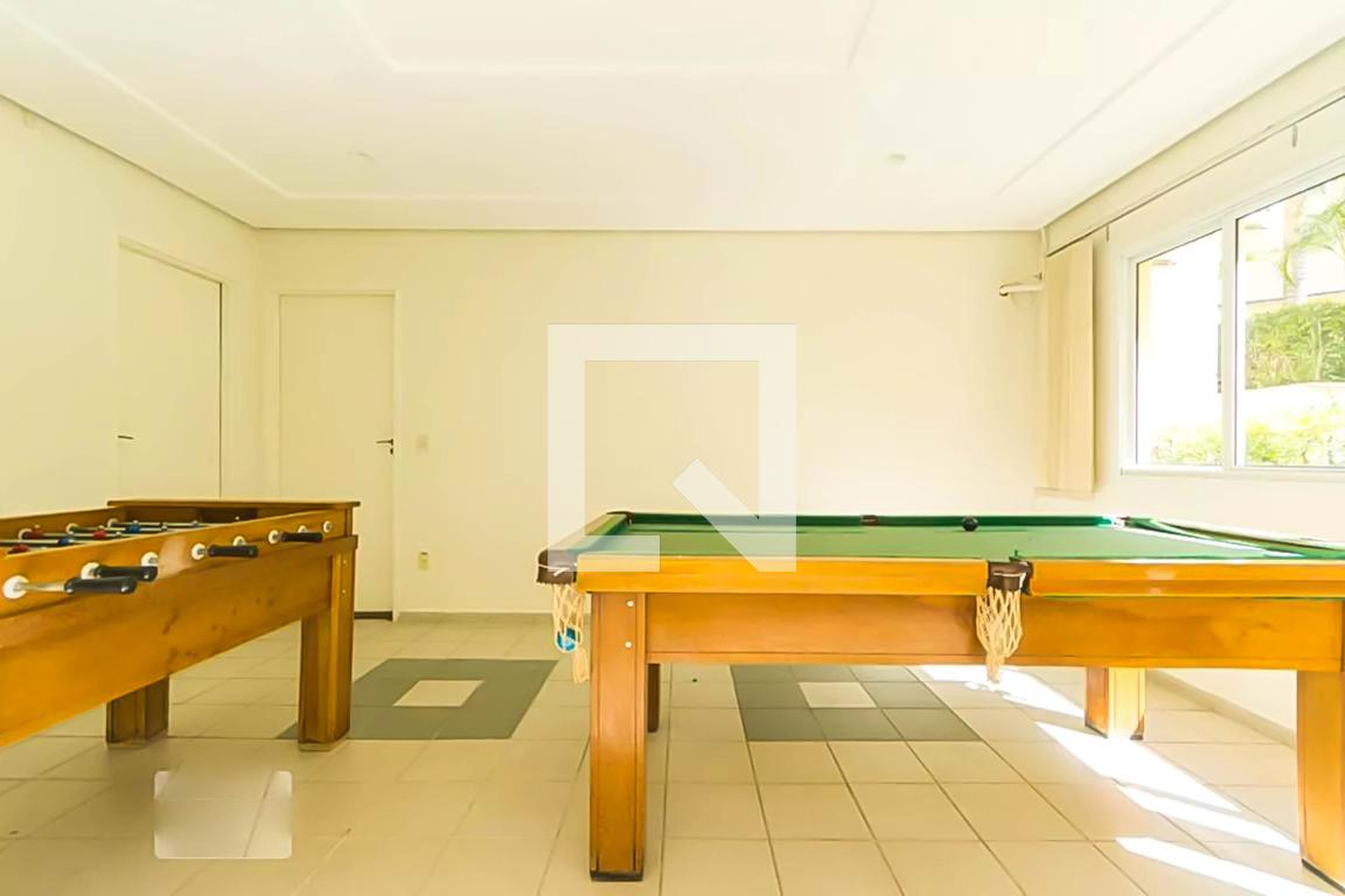 Salão de Jogos - Morar e Viver