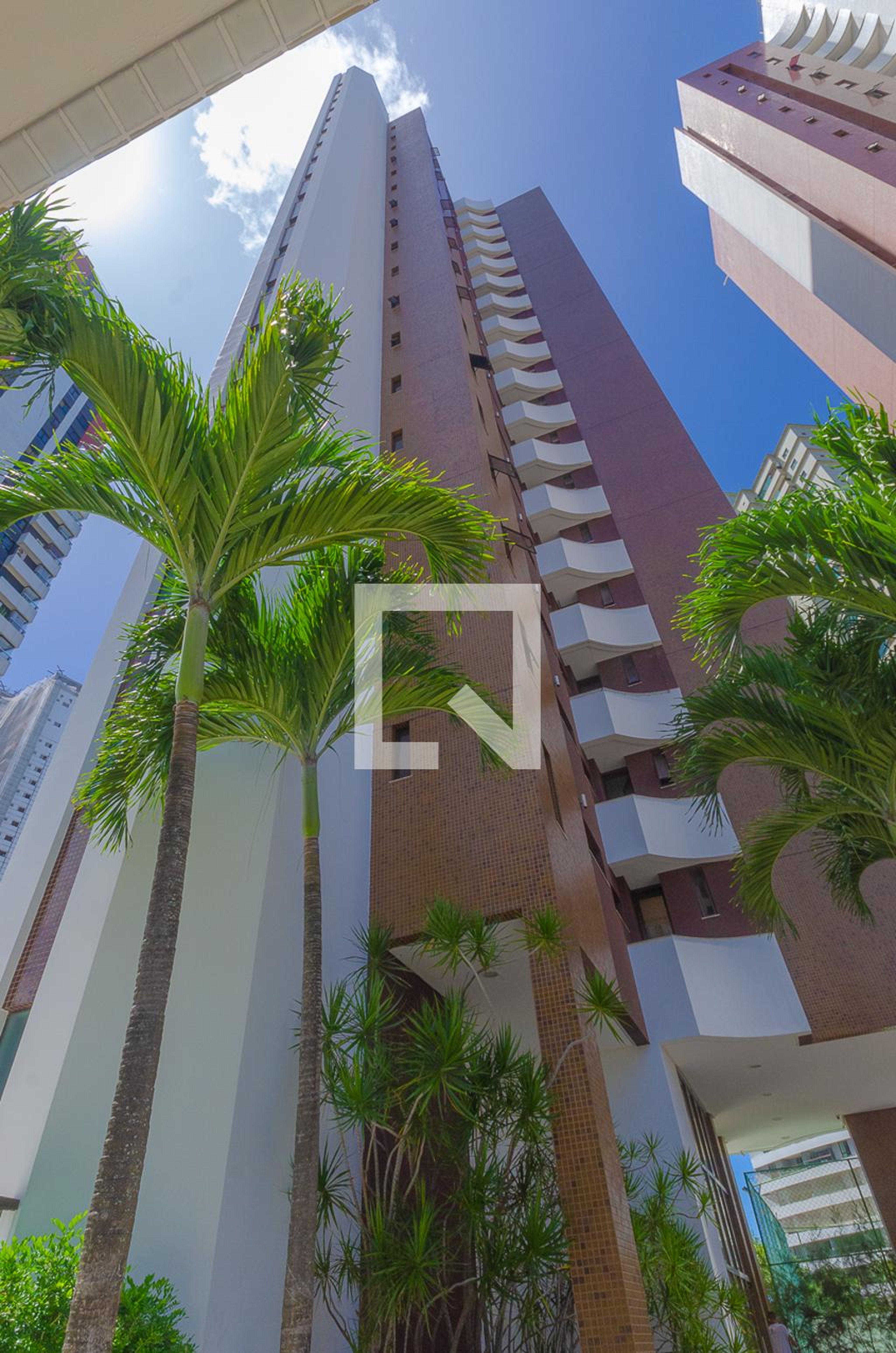 Fachada do Condomínio Condomínio Mansão Antonieta Leite