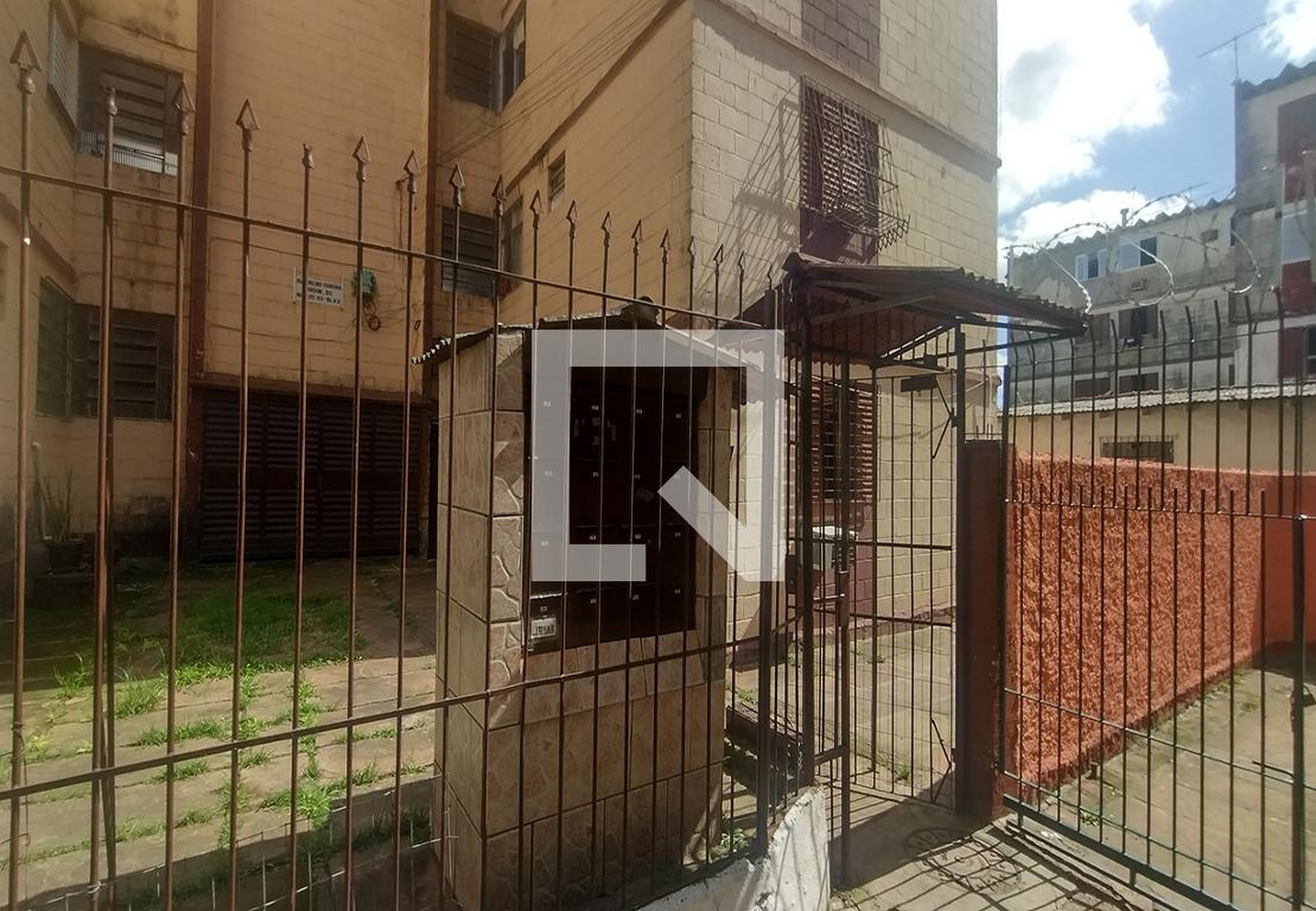 Fachada do Condomínio Edifício Estrela