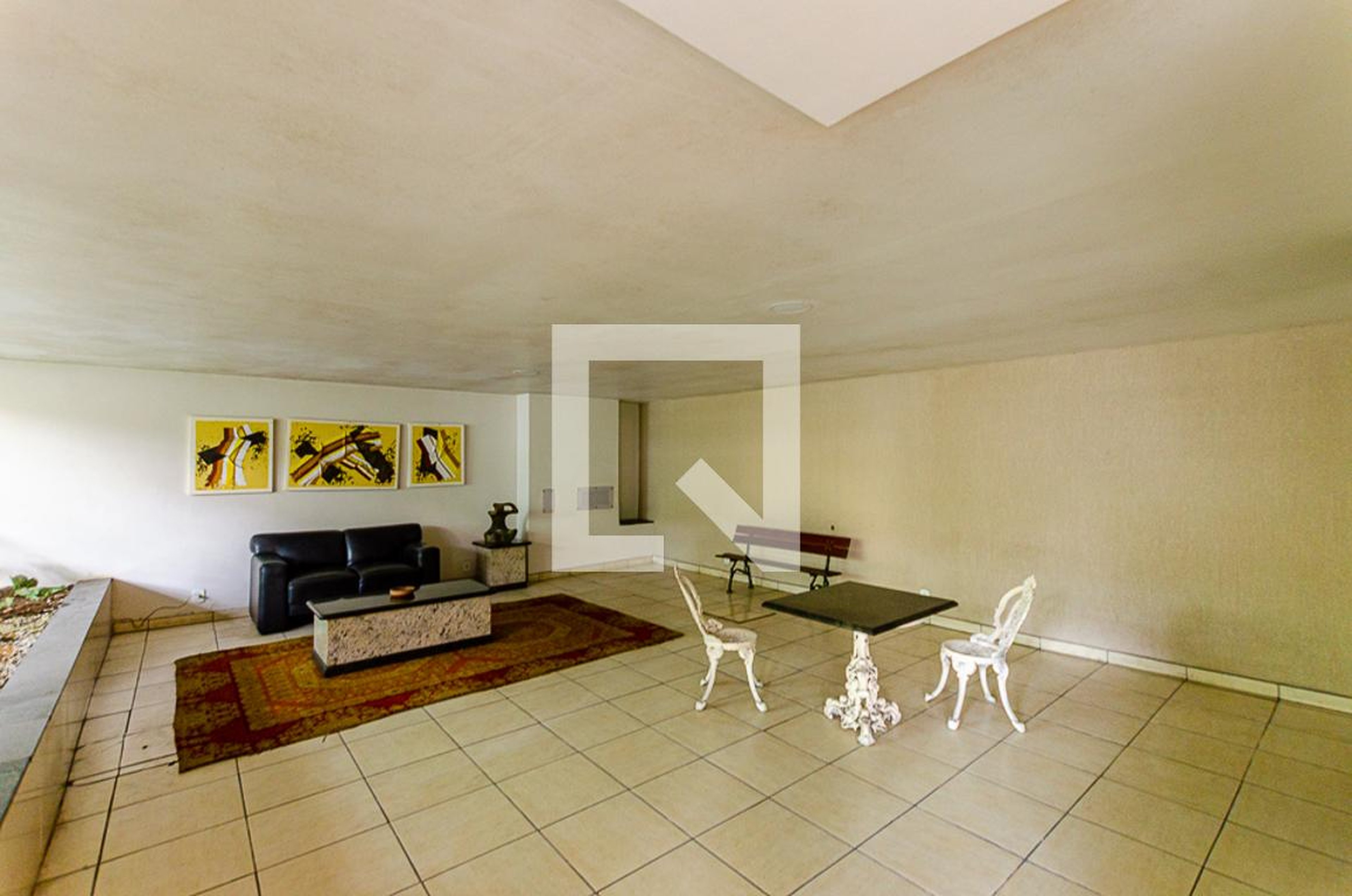 Hall - Edifício Georgina de Castro Nunes