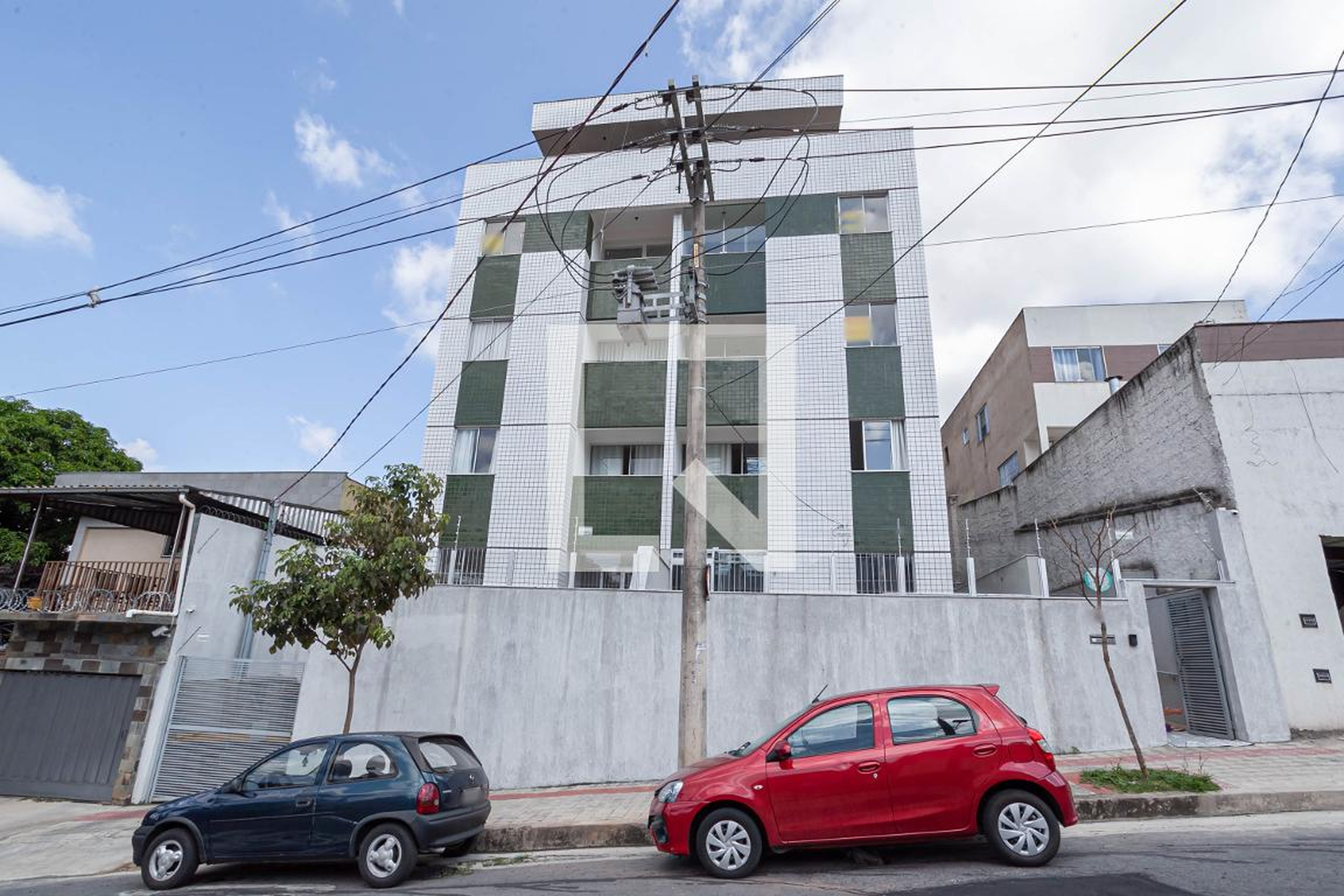 Fachada do prédio Edifício Ester de Lima