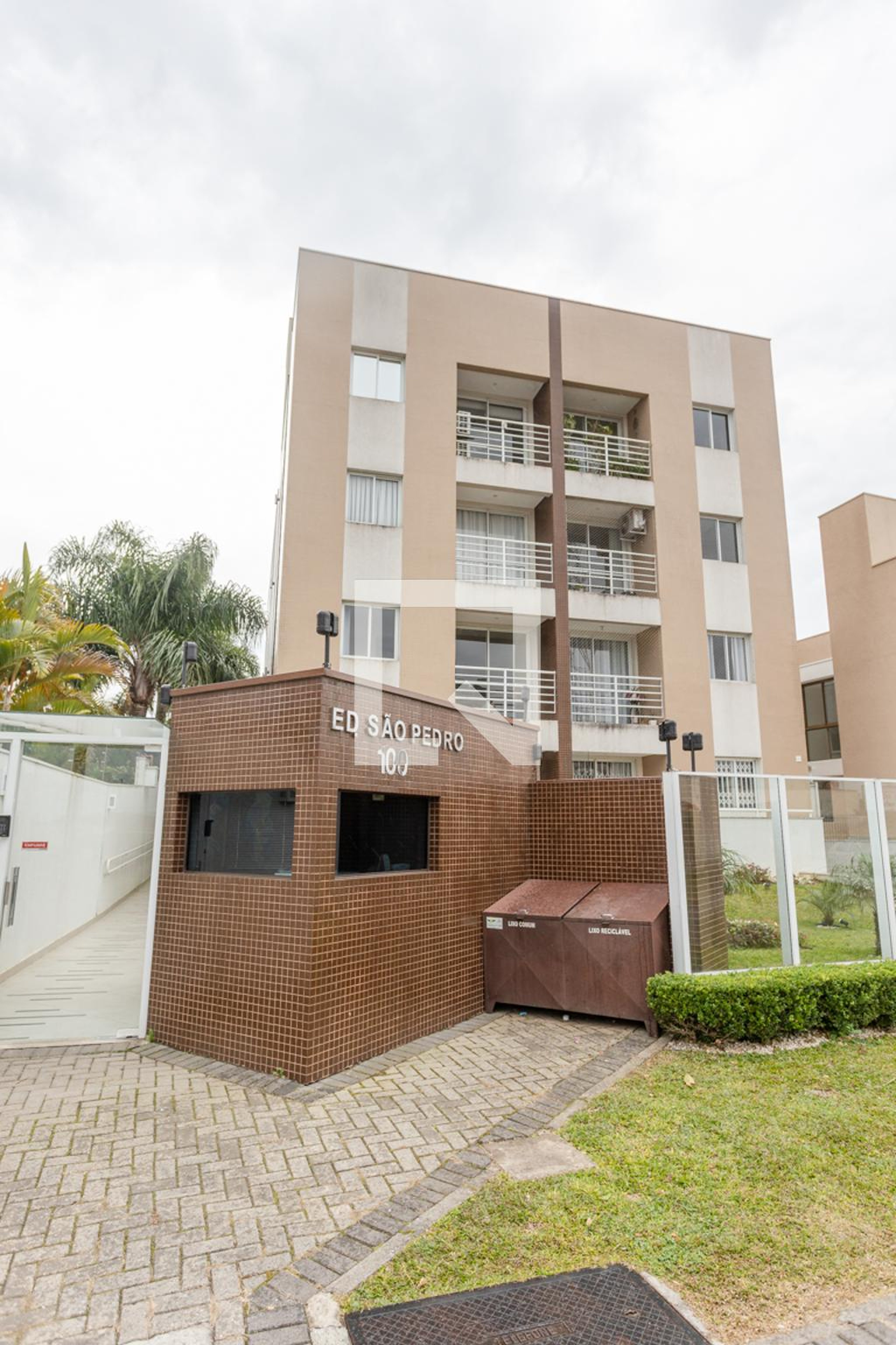 Fachada Edifício São Pedro