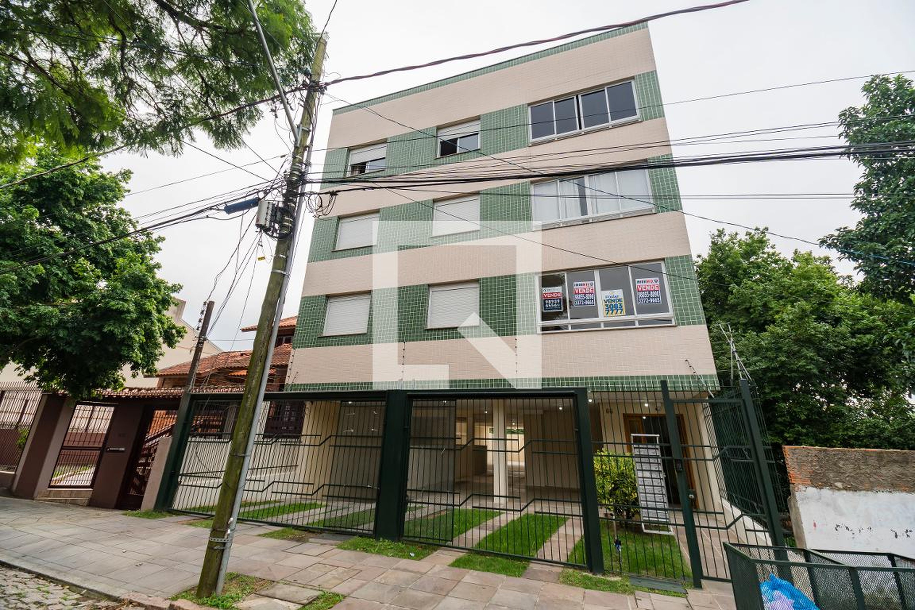 Fachada do Condomínio Condomínio em Rua Bispo Sardinha, 66