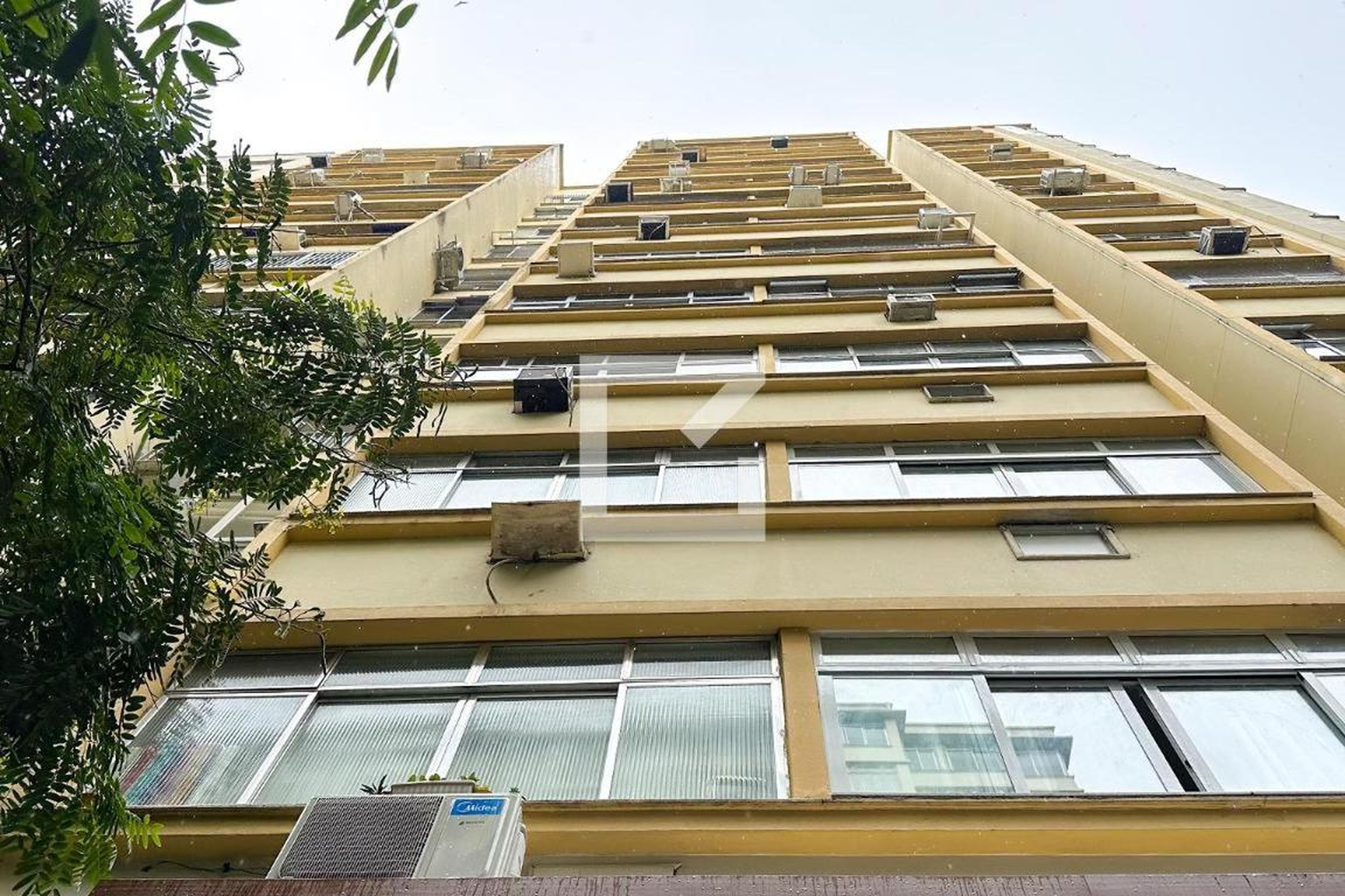 Fachada Condomínio Bretagne