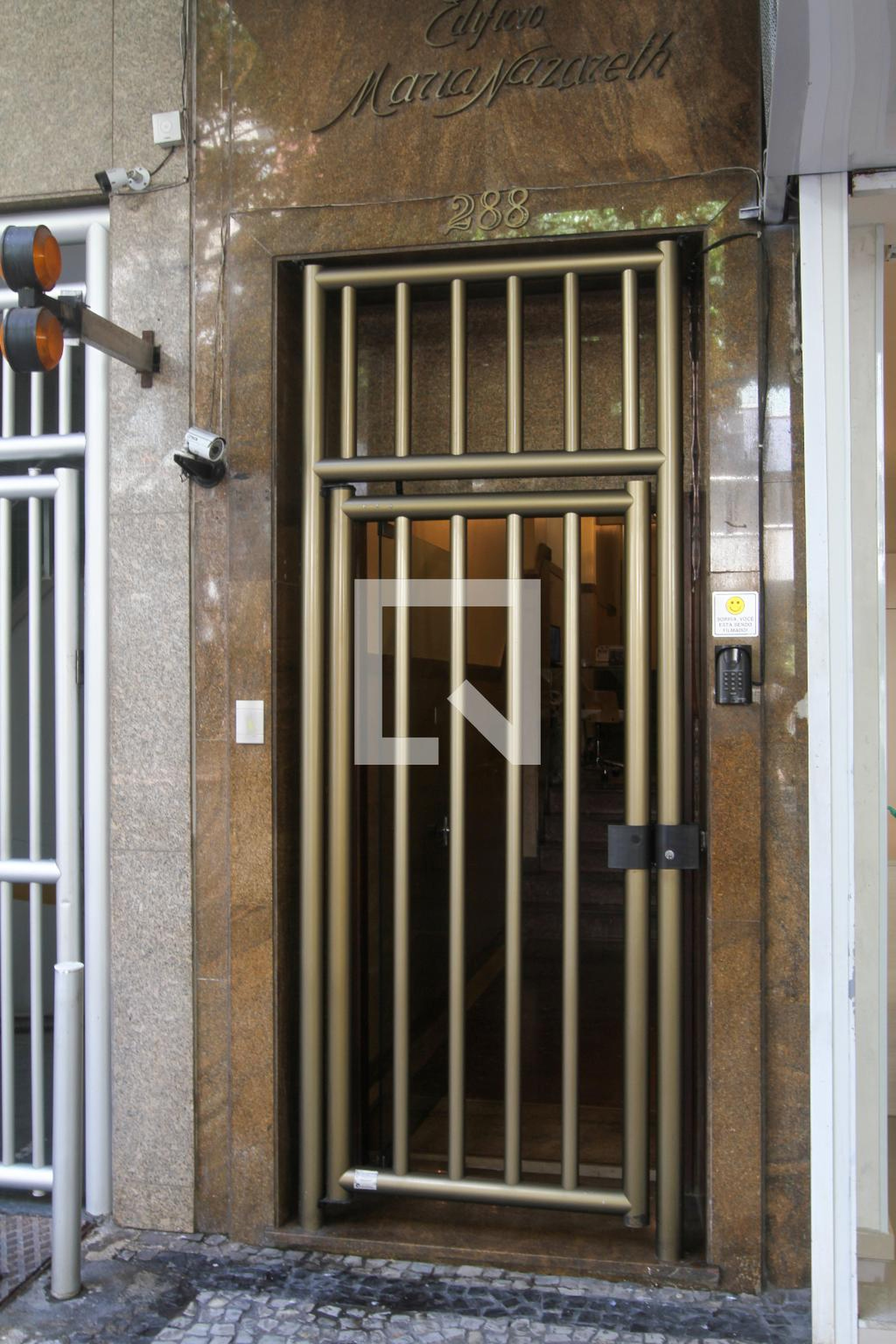 Entrada - Edifício Maria Nazareth