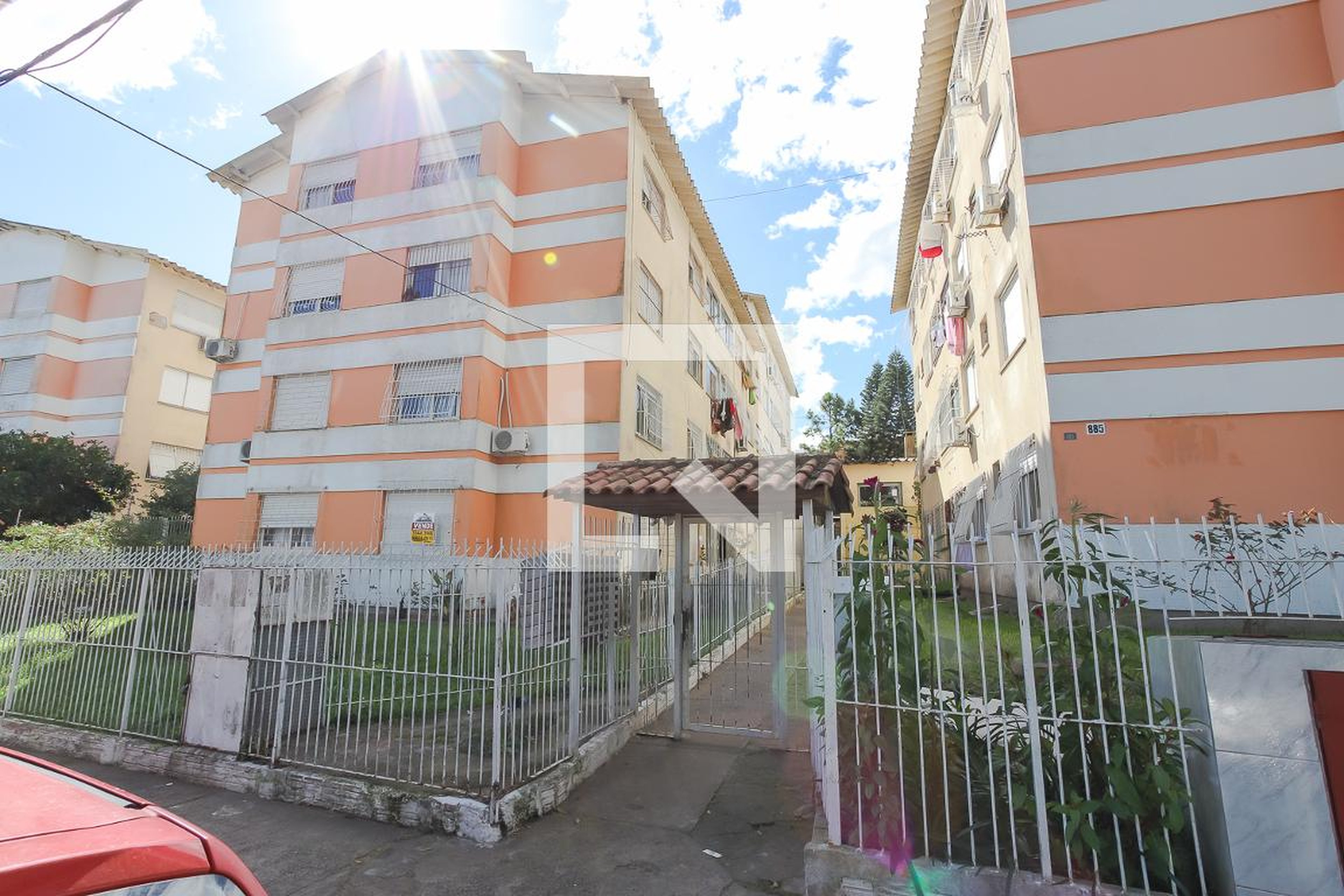 Fachada do Prédio Condomínio em Rua Carlos Estevão, 895