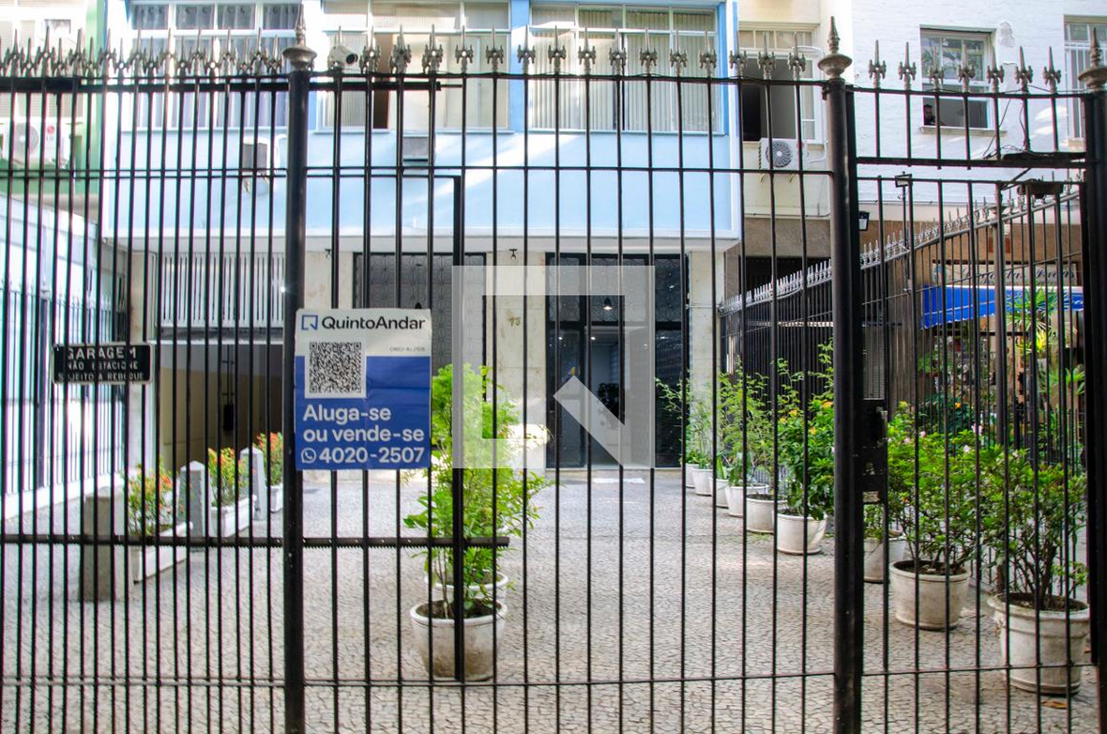 Área Externa - Edificio Himalah