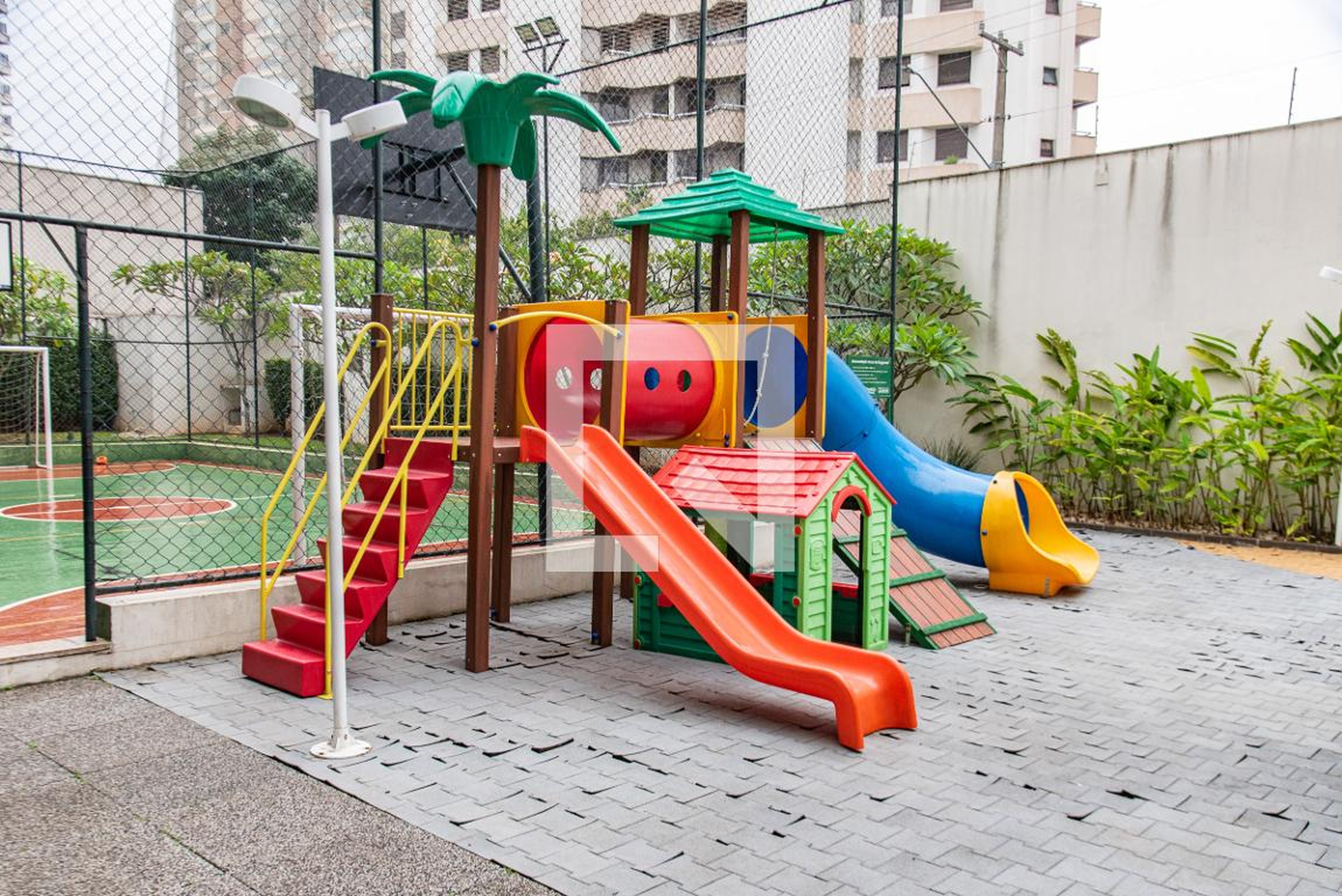 Playground - Voltaire