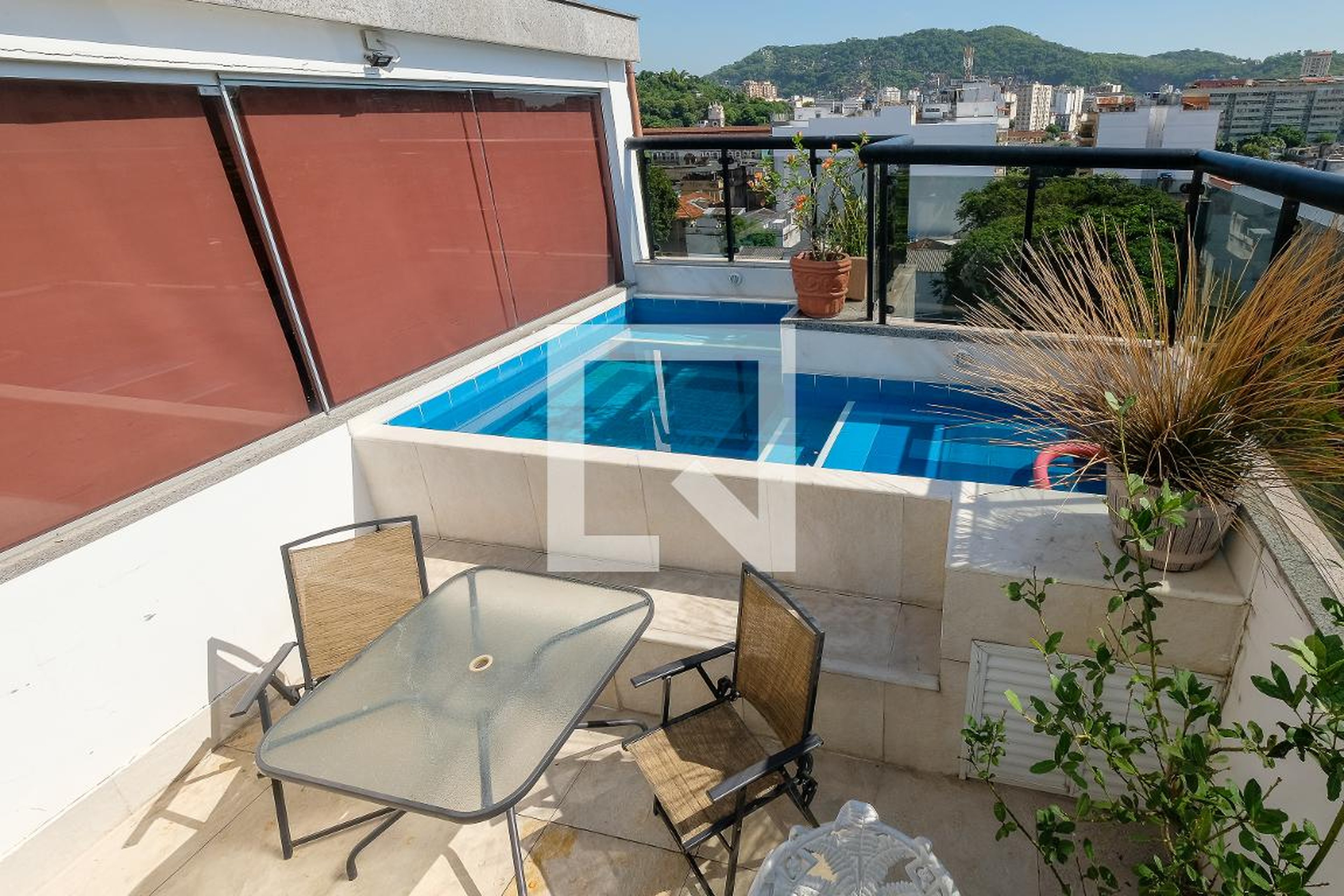 Piscina - Edifício Leila Spiegel