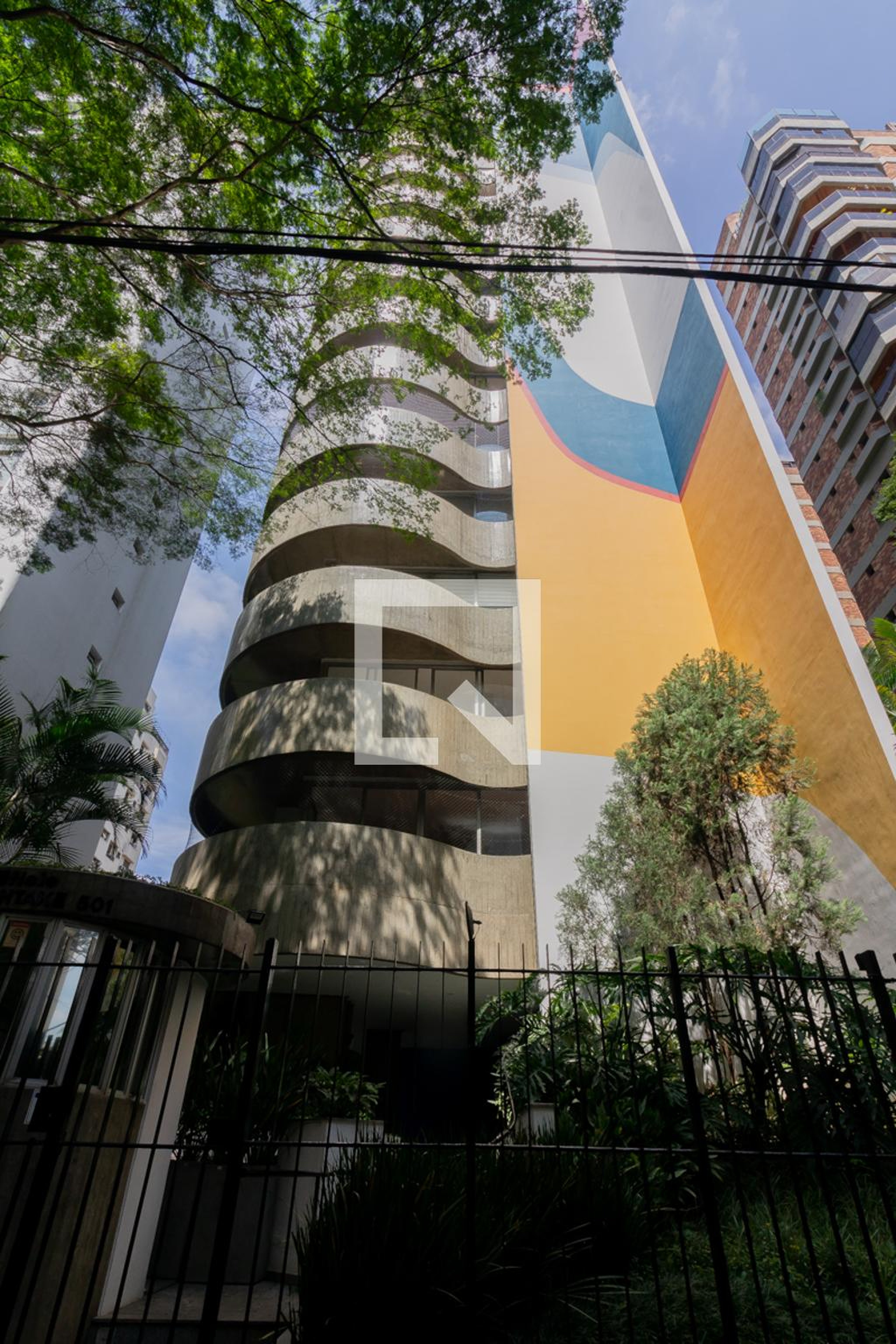 Fachada Condomínio Tomie Ohtake