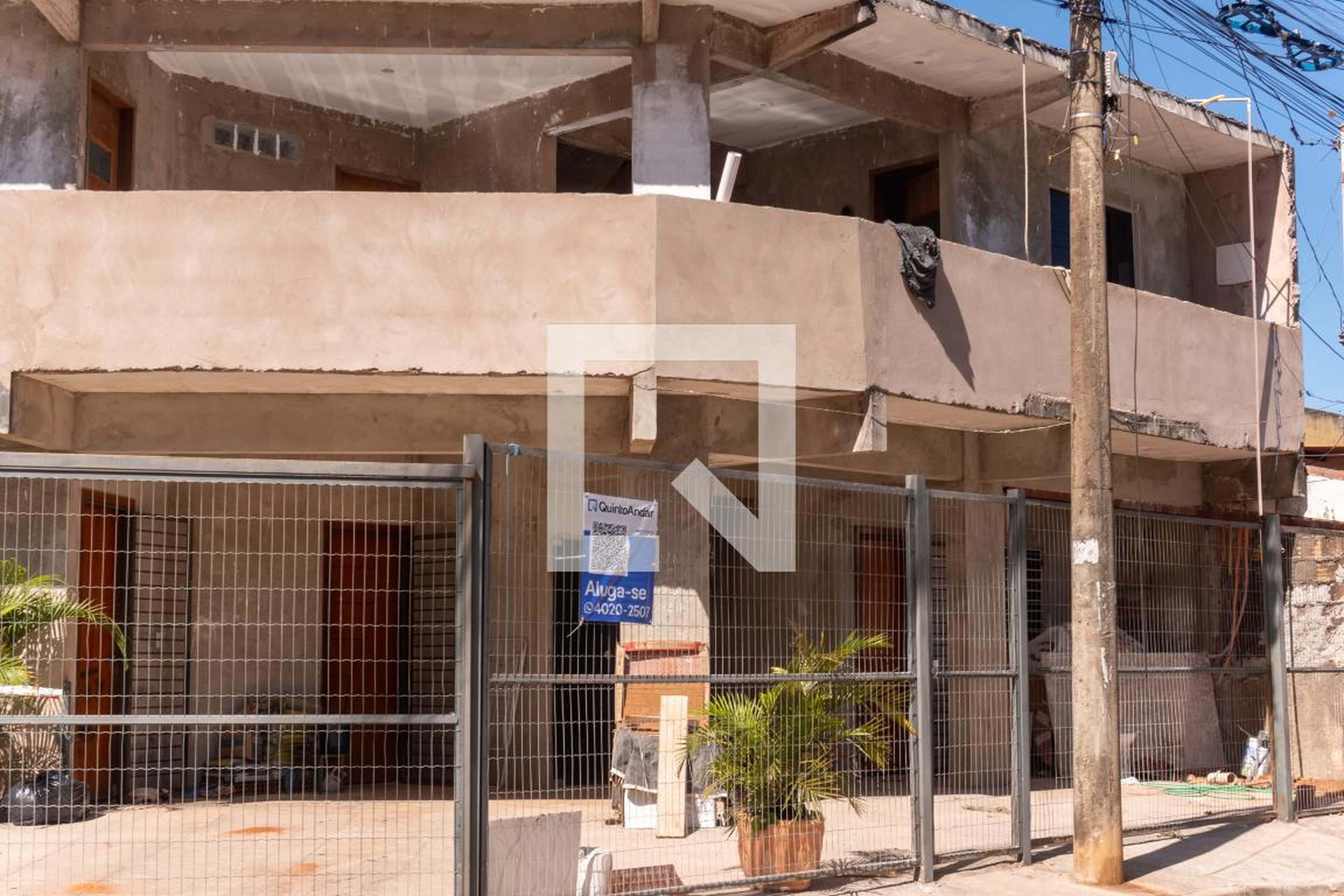 Fachada do Prédio Condomínio em SAMAMBAIA SUL QR 112 CJ 11 LT 13, s/n