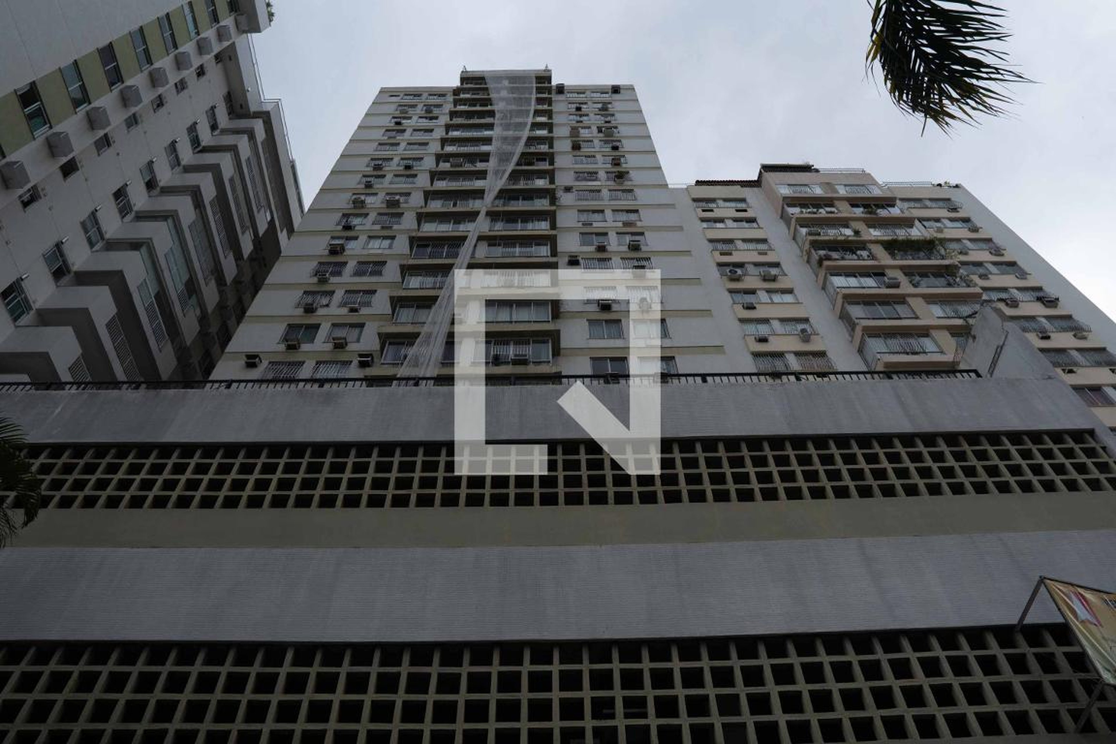 Fachada Condomínio Solar das Palmeiras