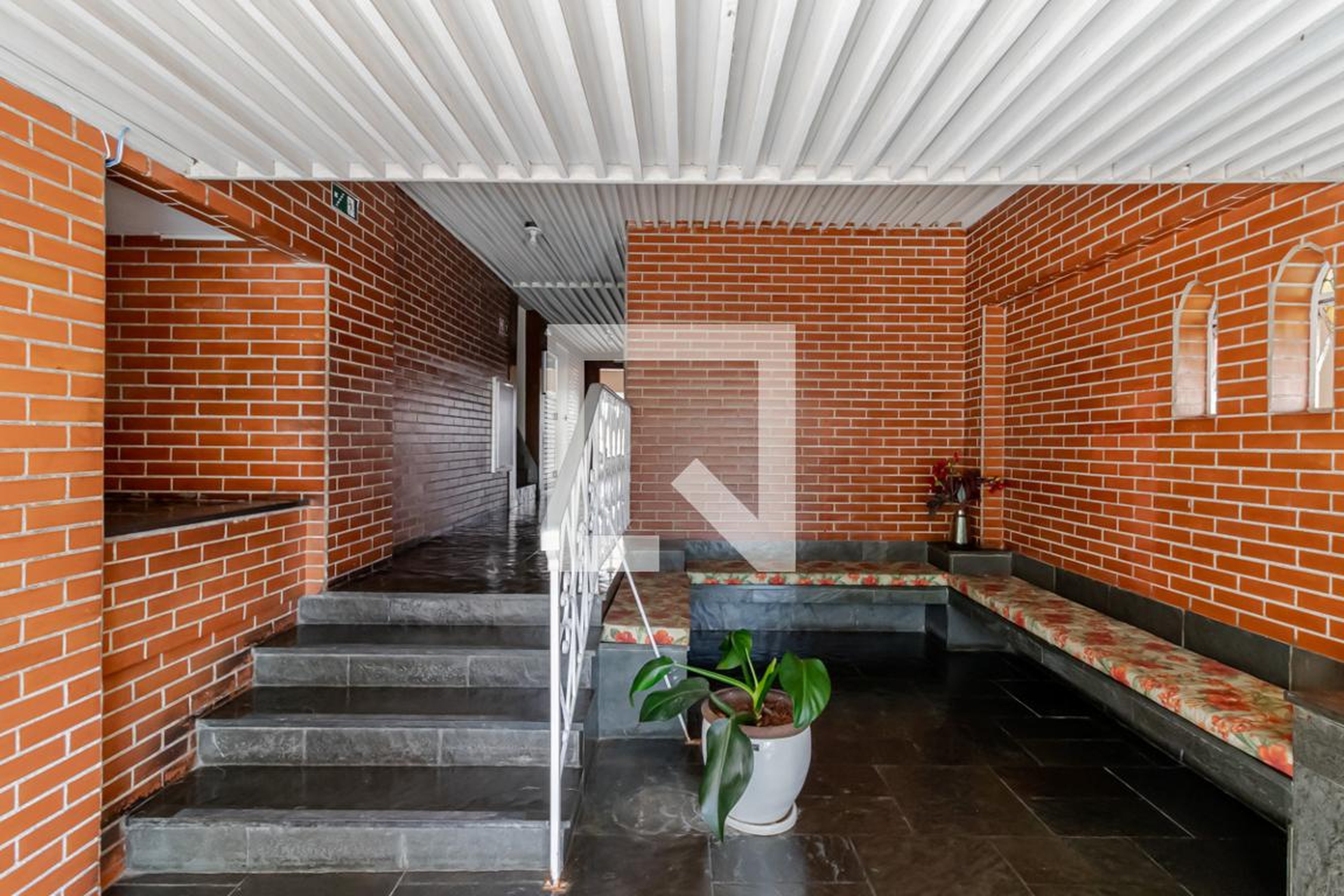 Hall Social - Conjunto Residencial Santa Cruz I Bl.12