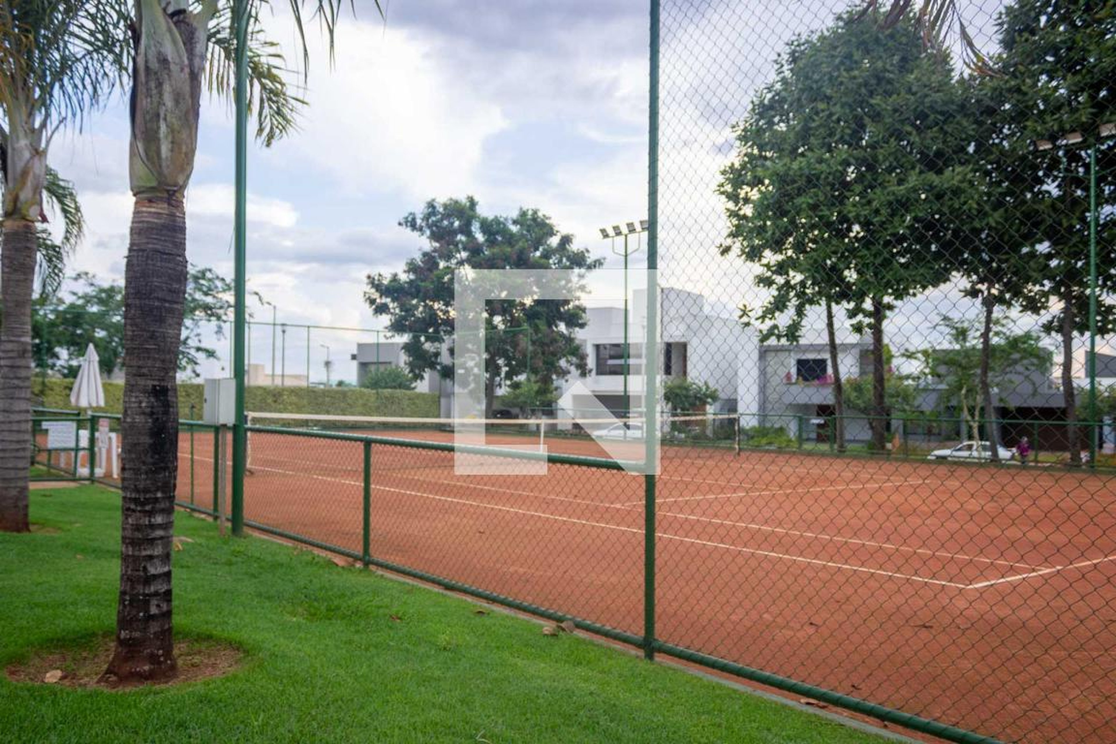 Quadra de Tenis - Varanda Sul